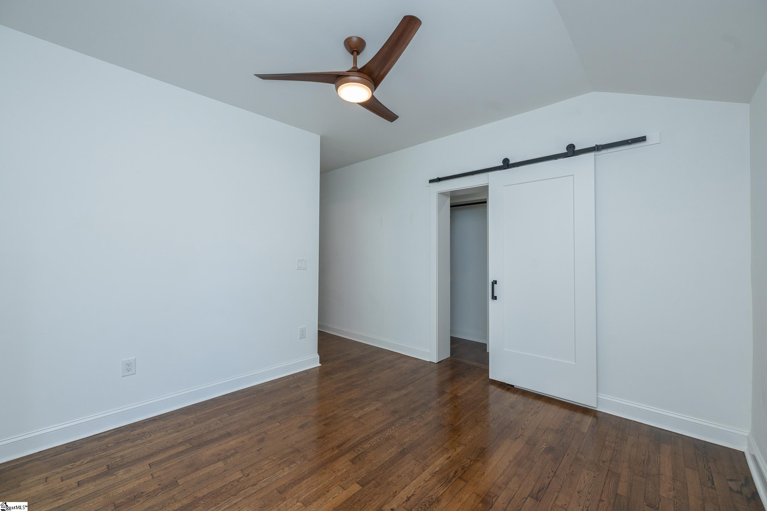 502 Green Avenue Property Photo 16
