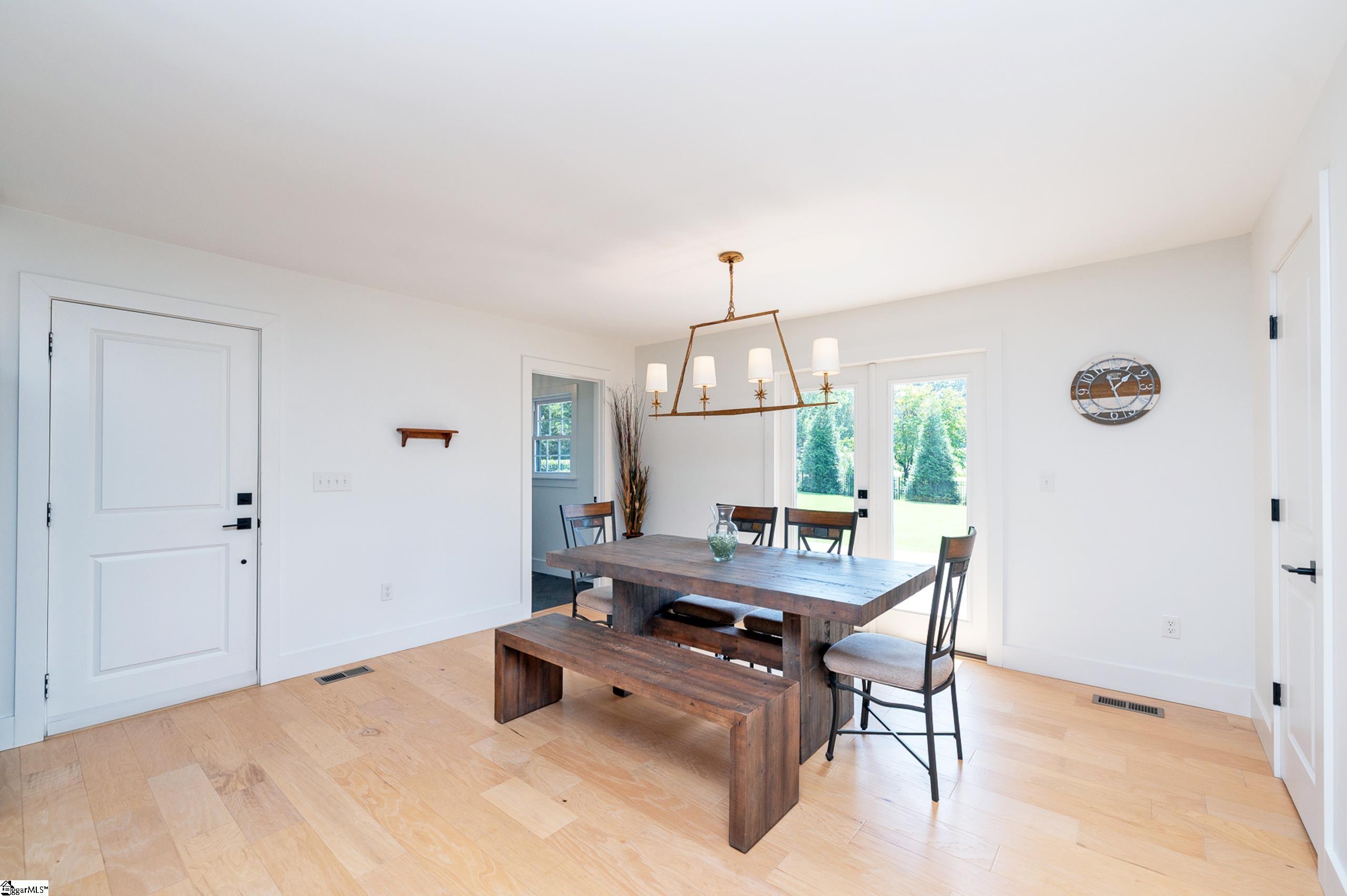 511 Woburn Court Property Photo 17