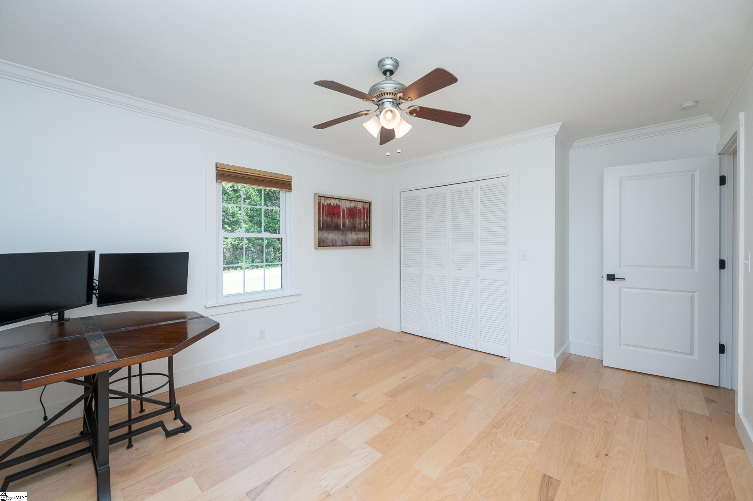 511 Woburn Court Property Photo 28