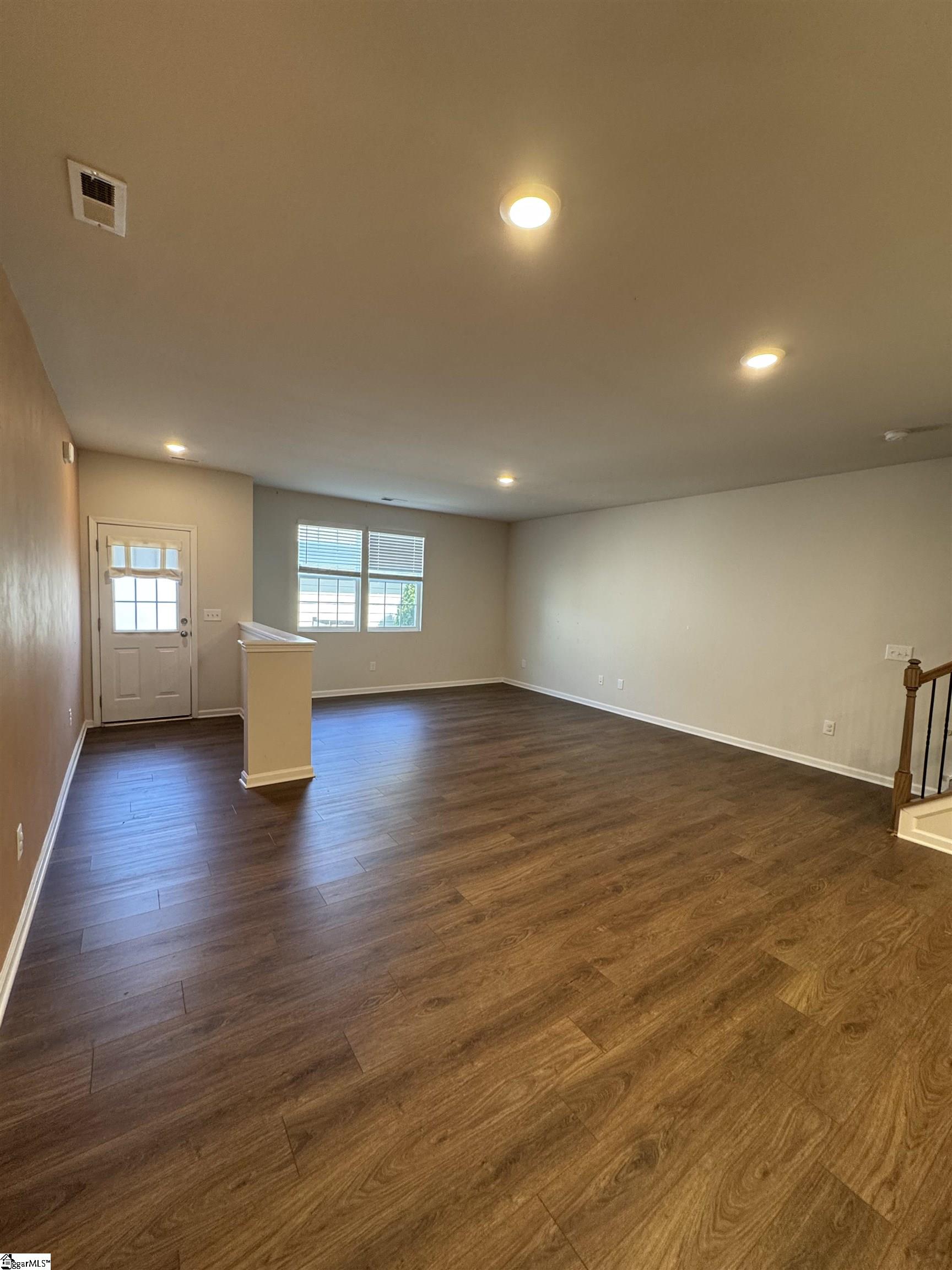 1602963 Property Photo 5