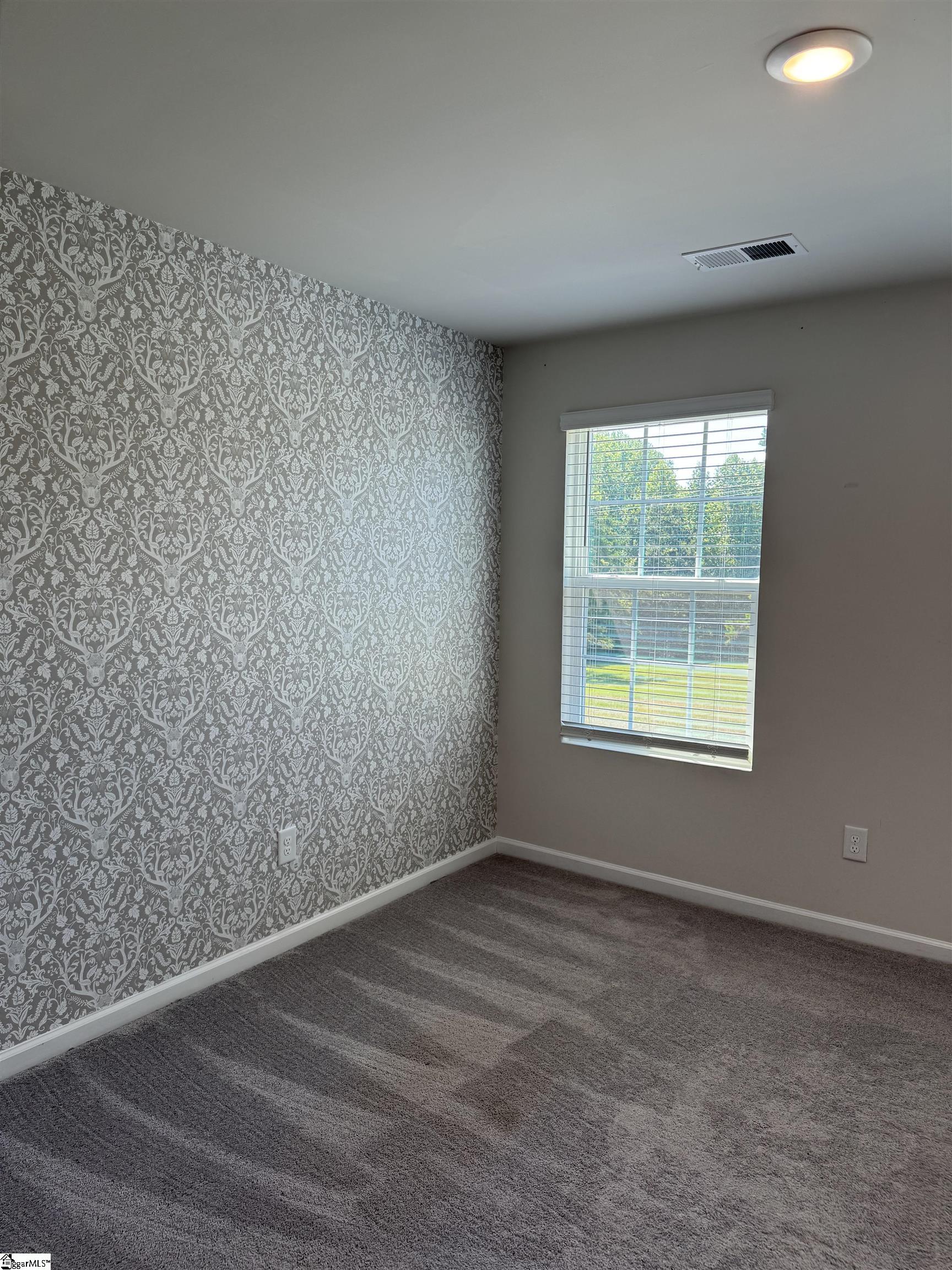1602963 Property Photo 9