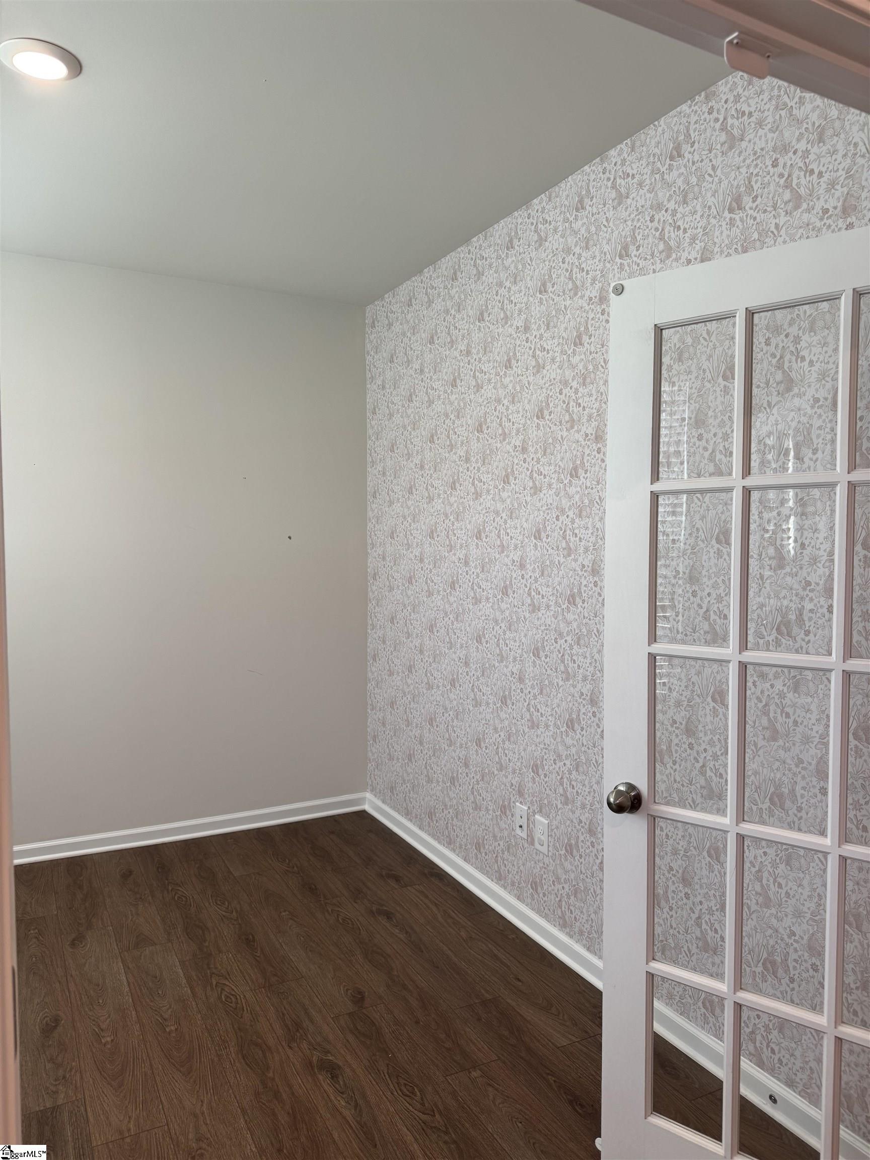 1602963 Property Photo 14