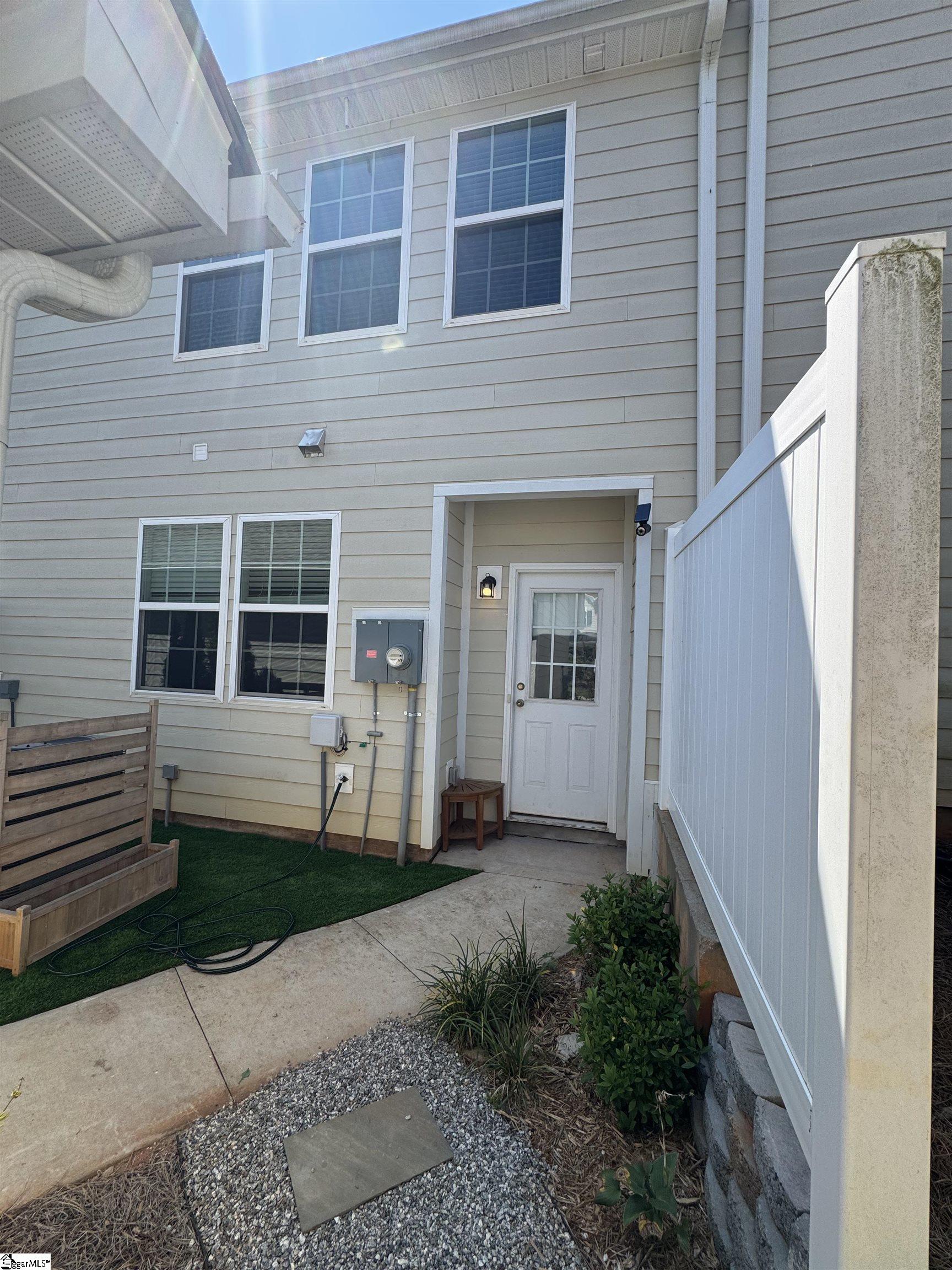 1602963 Property Photo 16