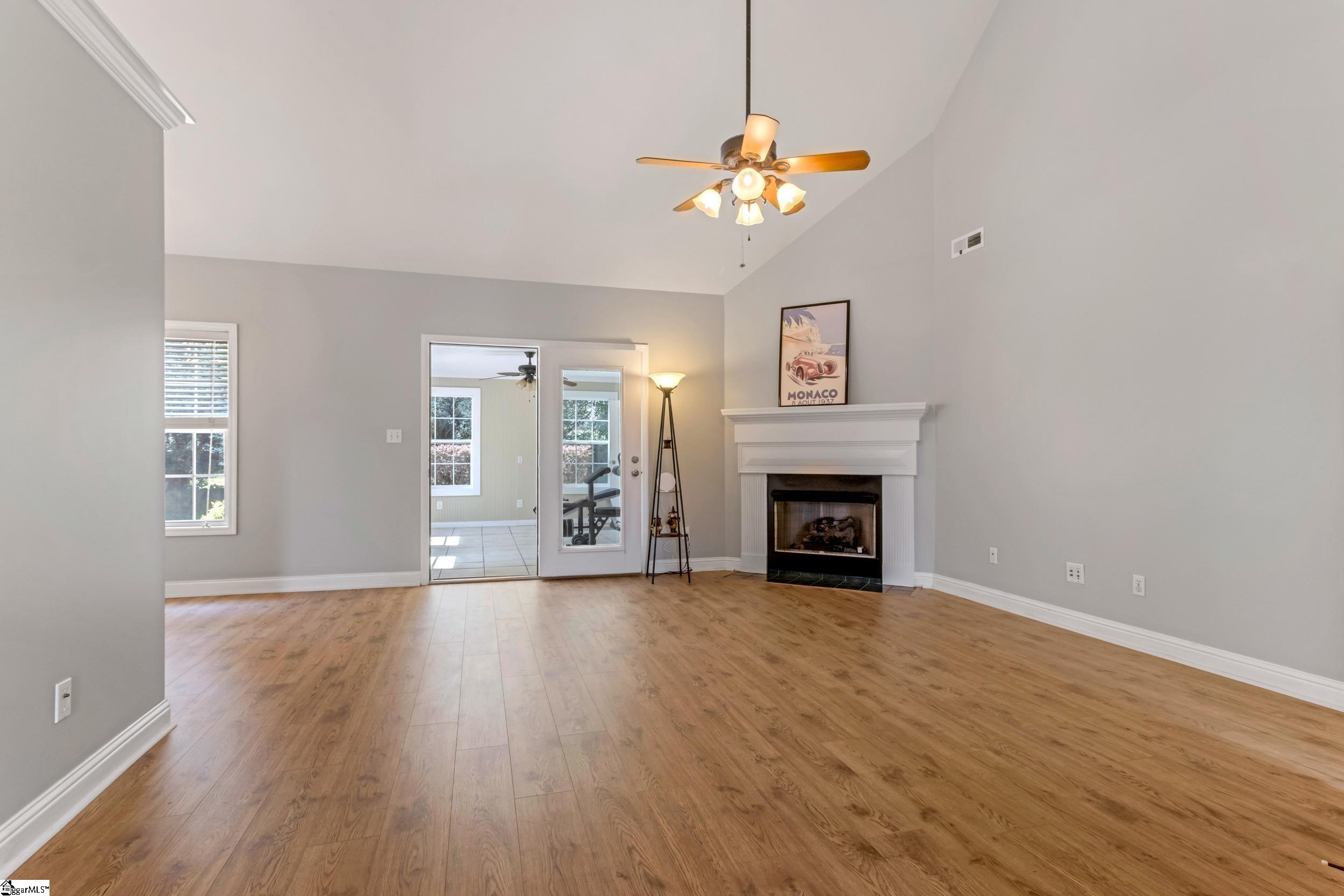530 S Pond View Drive Property Photo 8