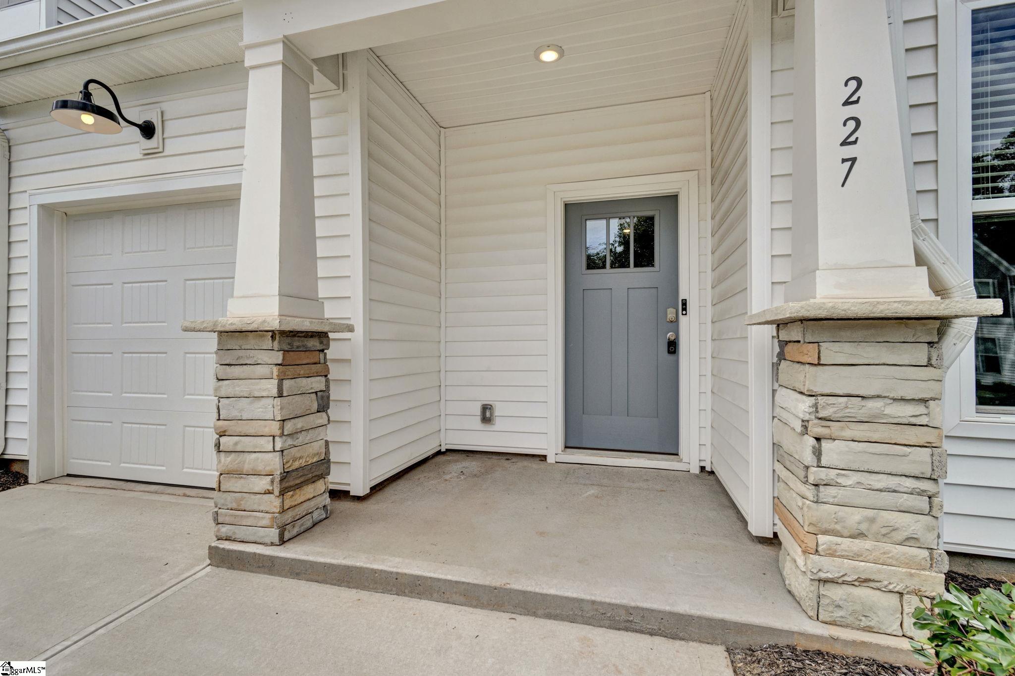 227 Woodhouse Way Property Photo 3