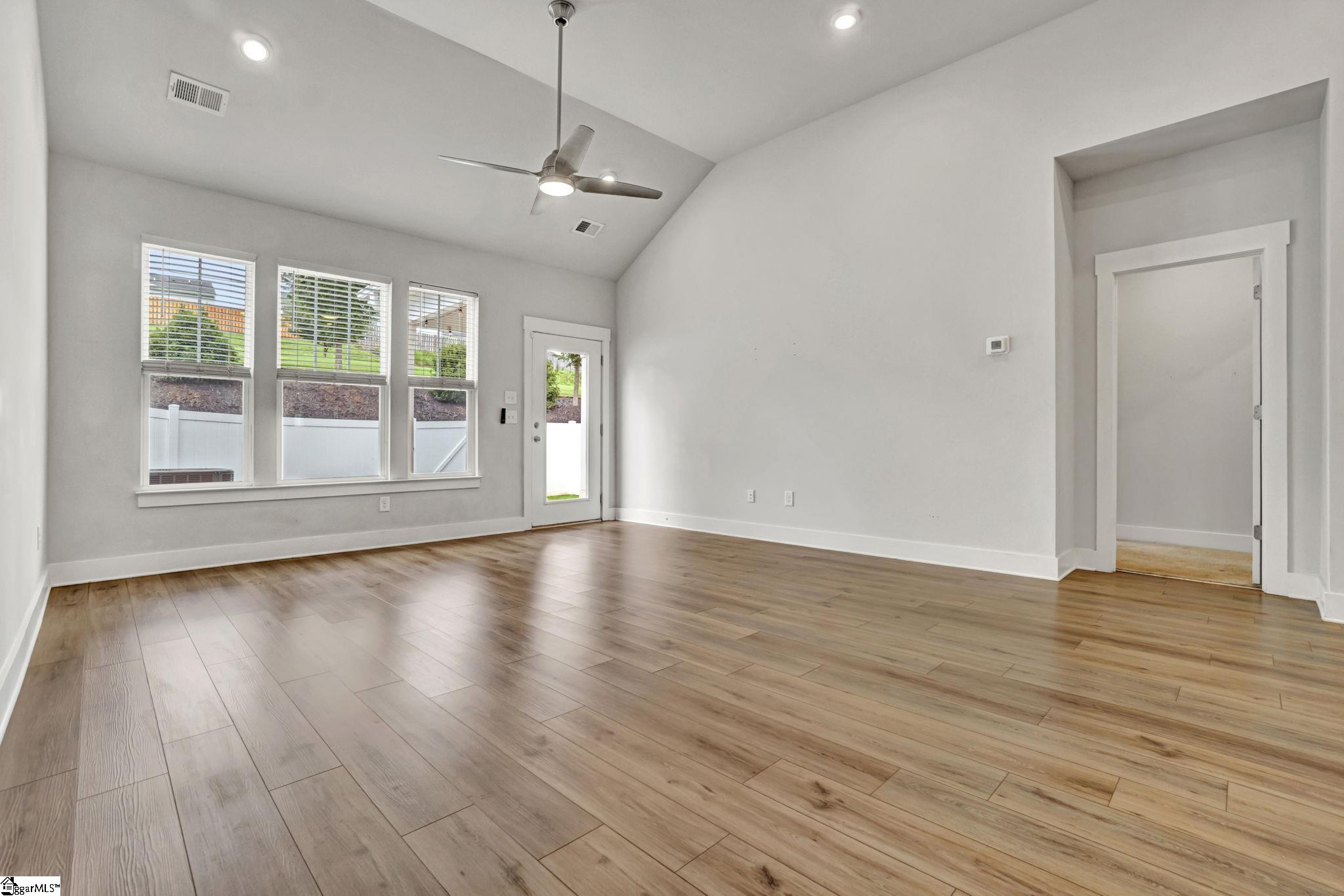 227 Woodhouse Way Property Photo 12