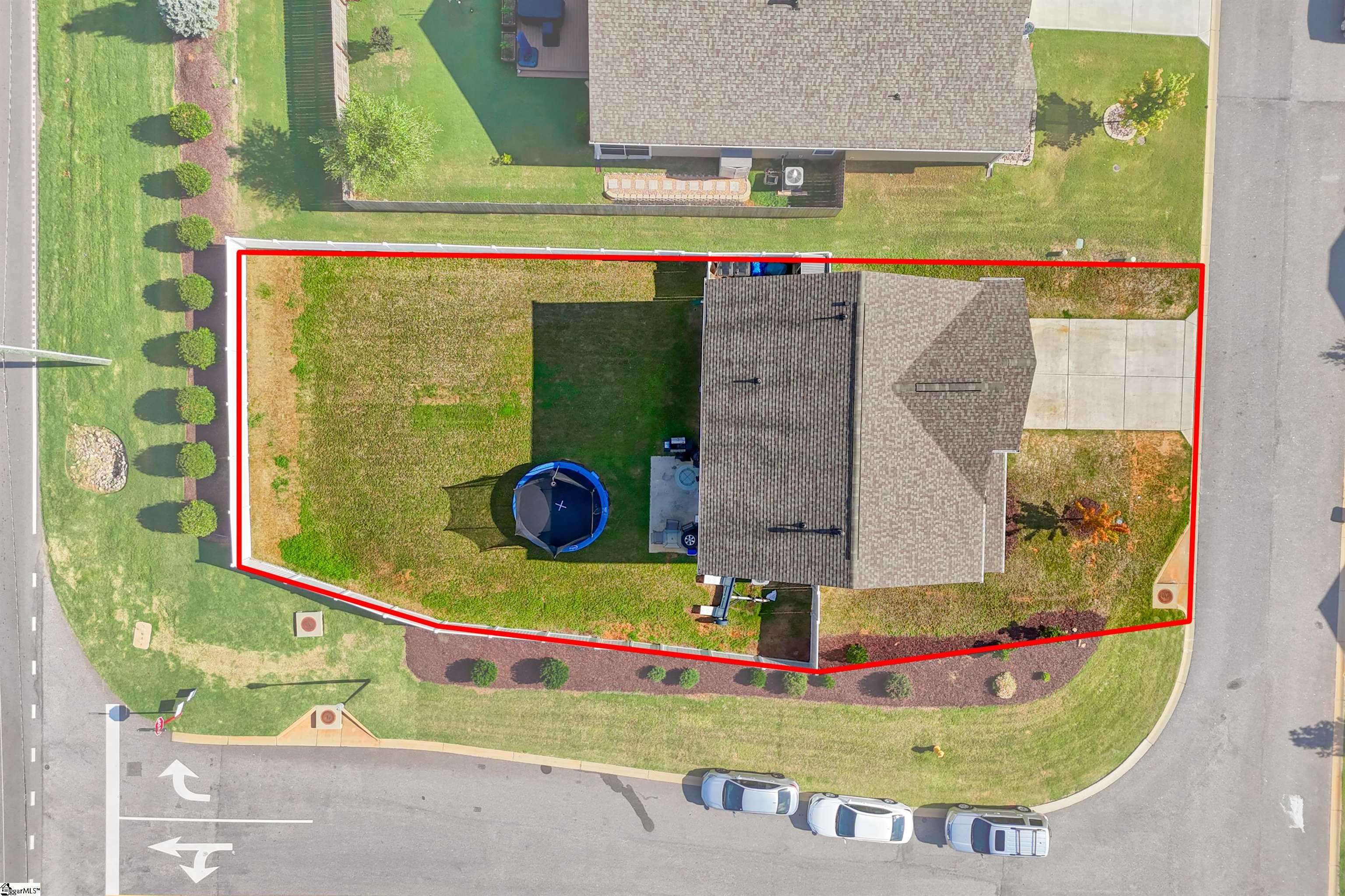 220 Slateford Circle Property Photo 2