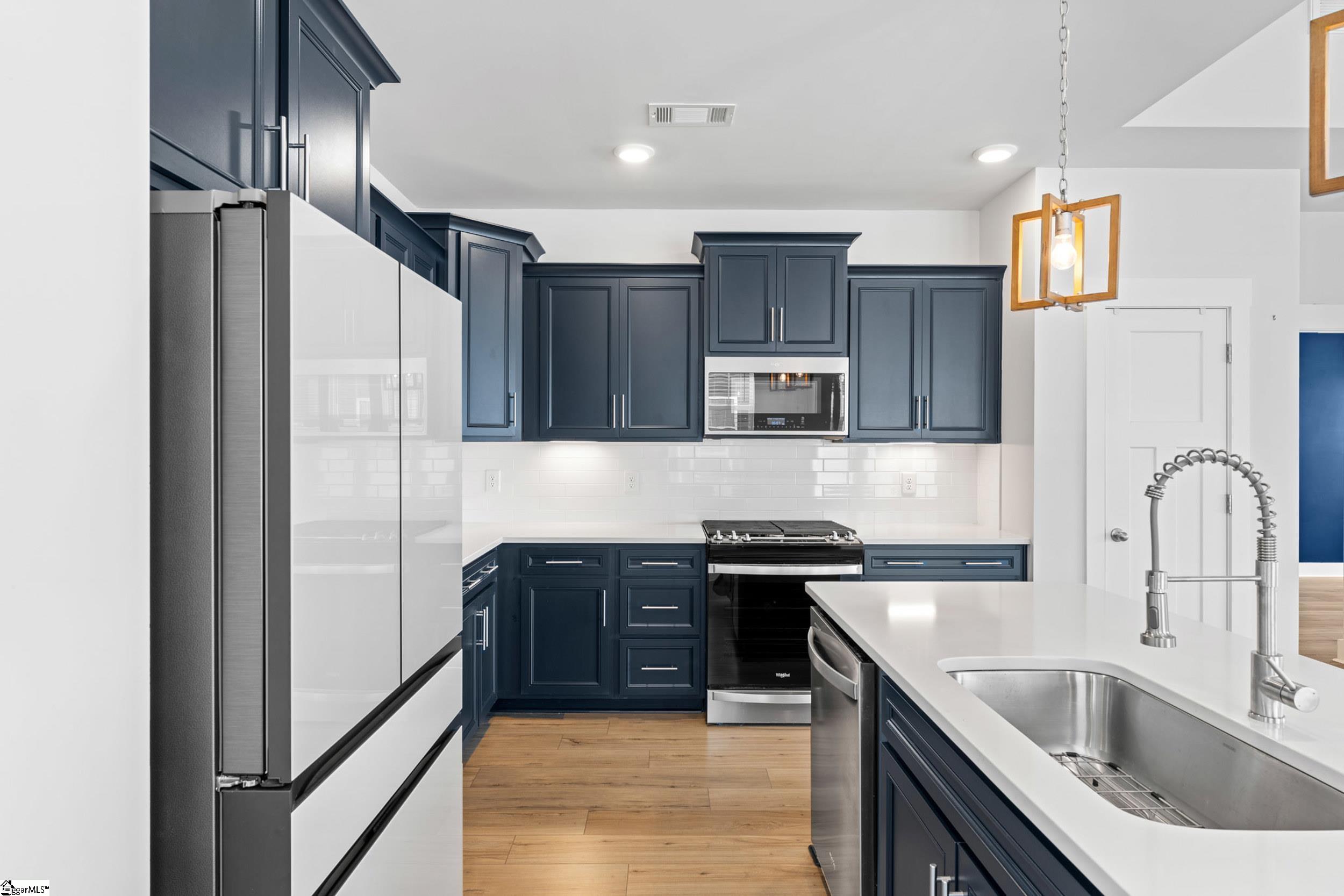 1332 Summer Gold Way Property Photo 8