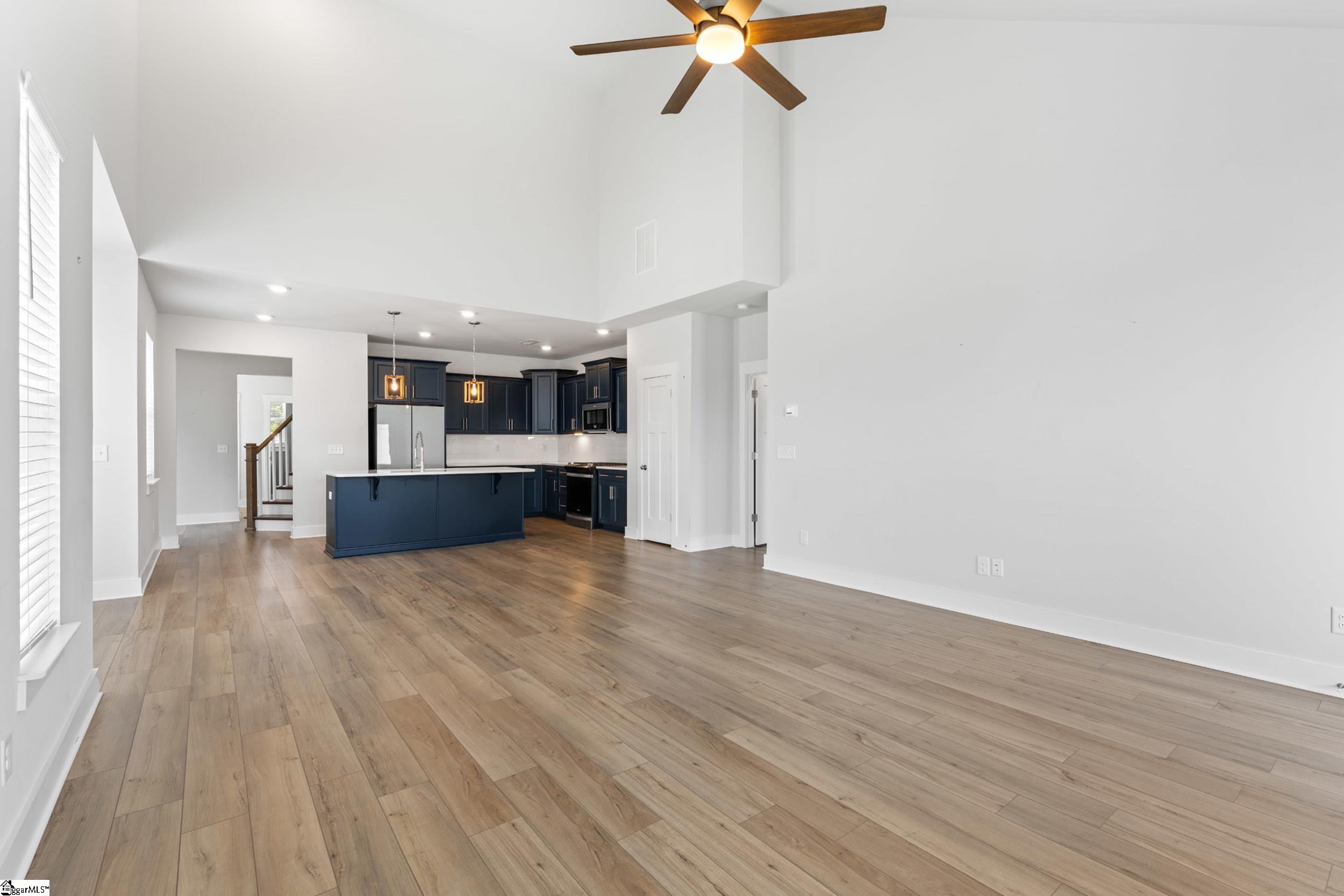 1332 Summer Gold Way Property Photo 14