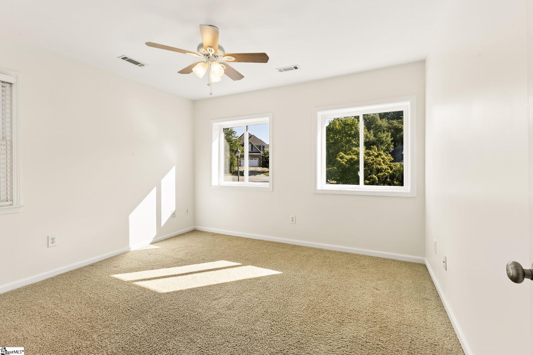108 Commons Drive Property Photo 31
