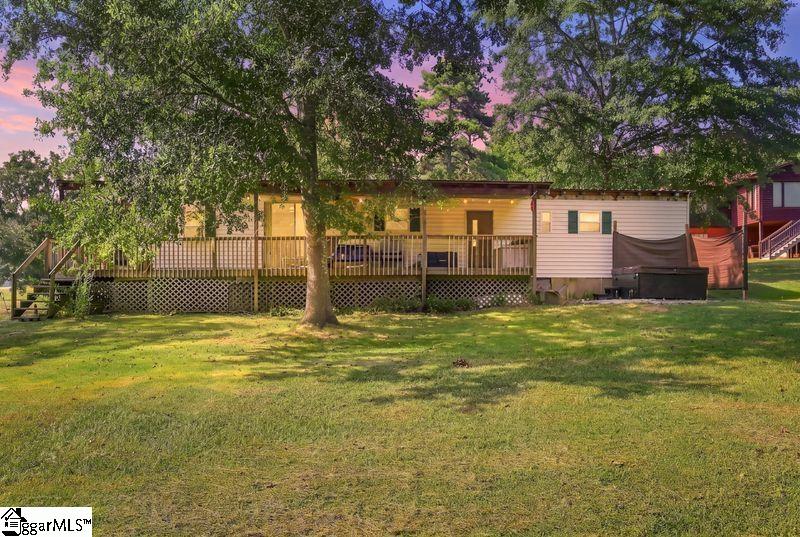 424 Hyde Cove Drive Property Photo 1