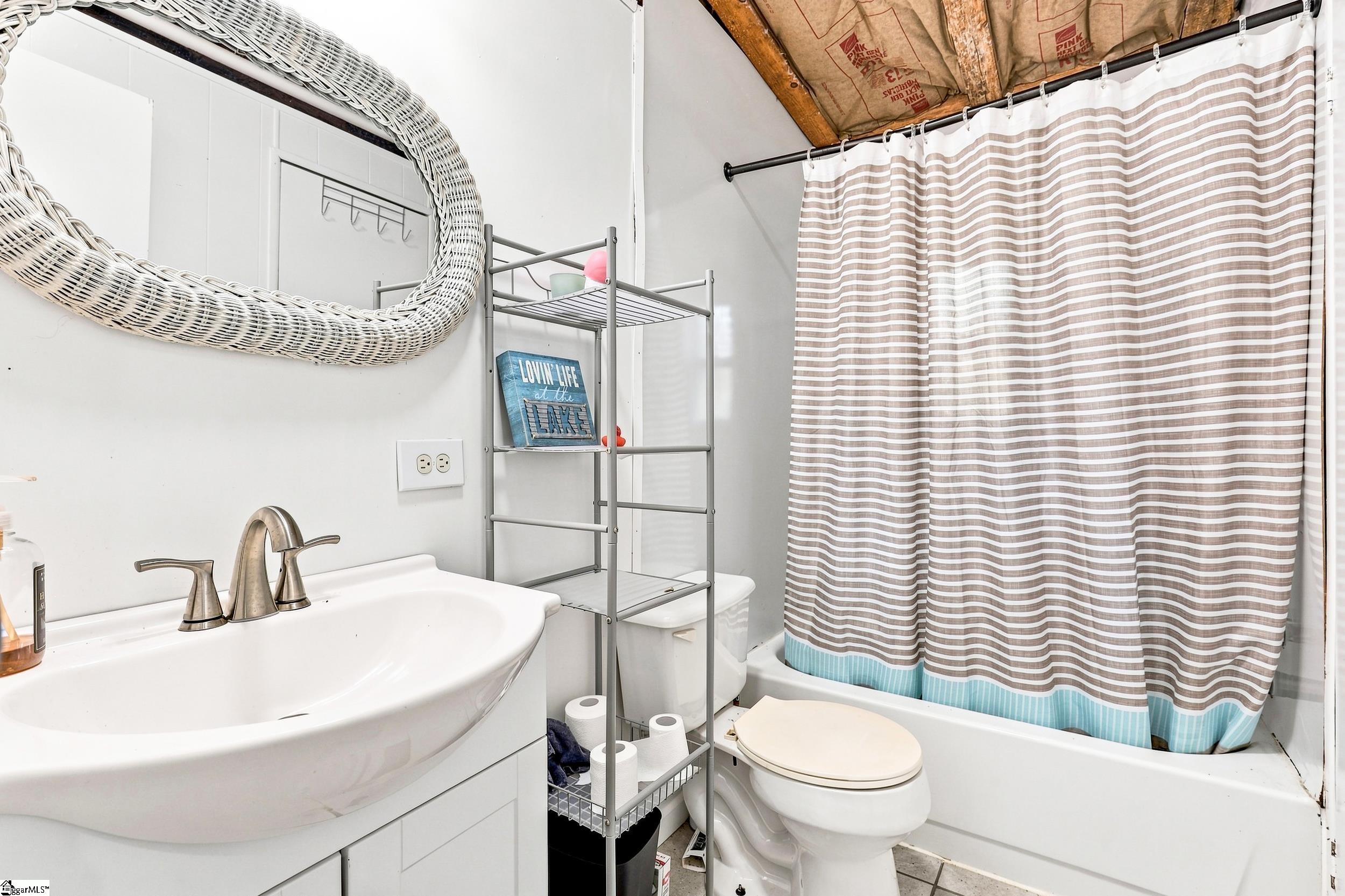 424 Hyde Cove Drive Property Photo 17