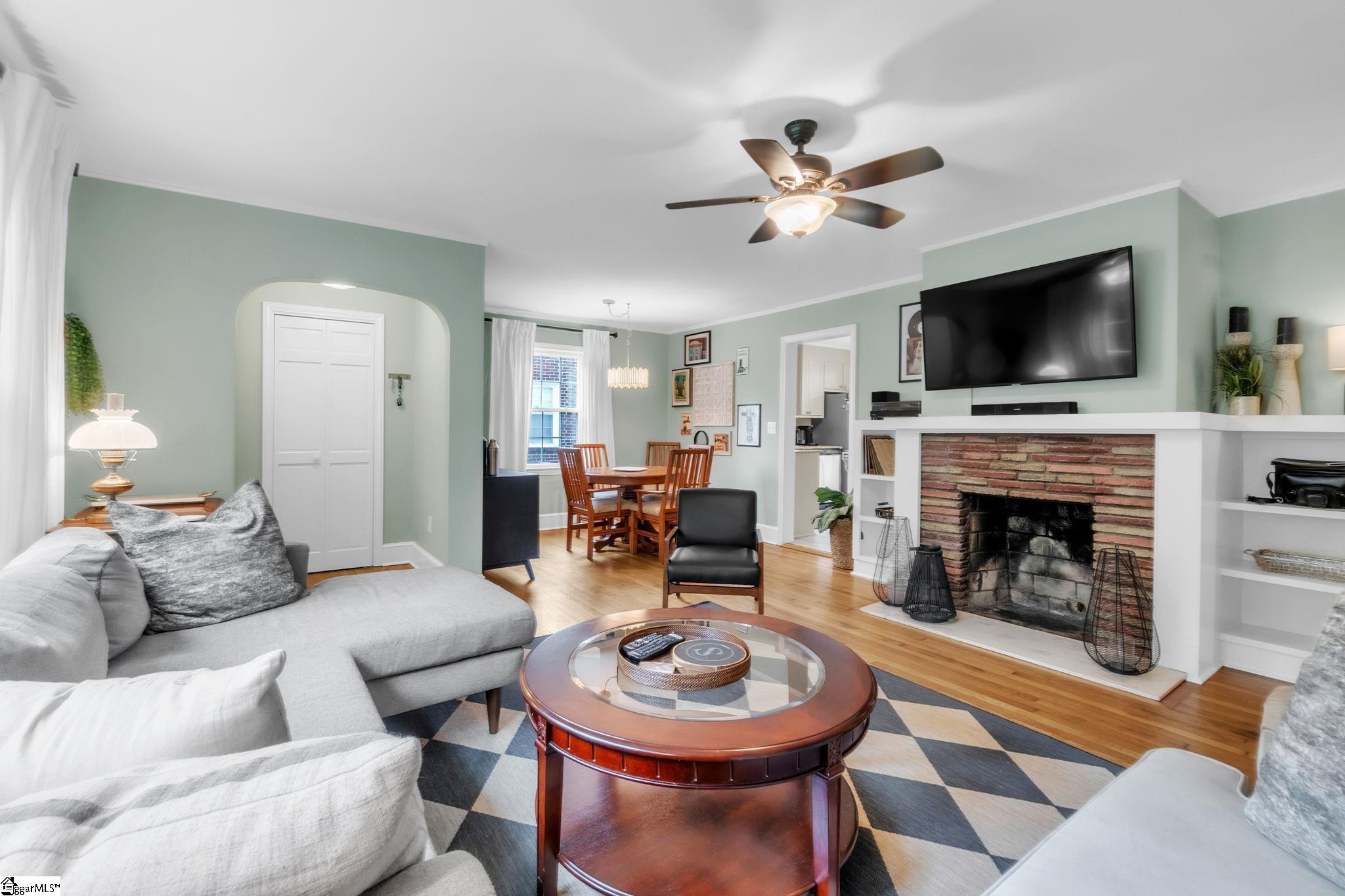 6 Elletson Drive Property Photo 3