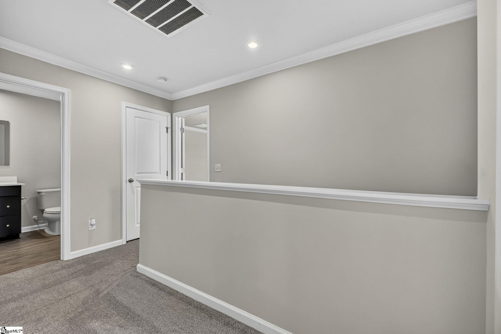 406 Edenvale Drive Property Photo 14