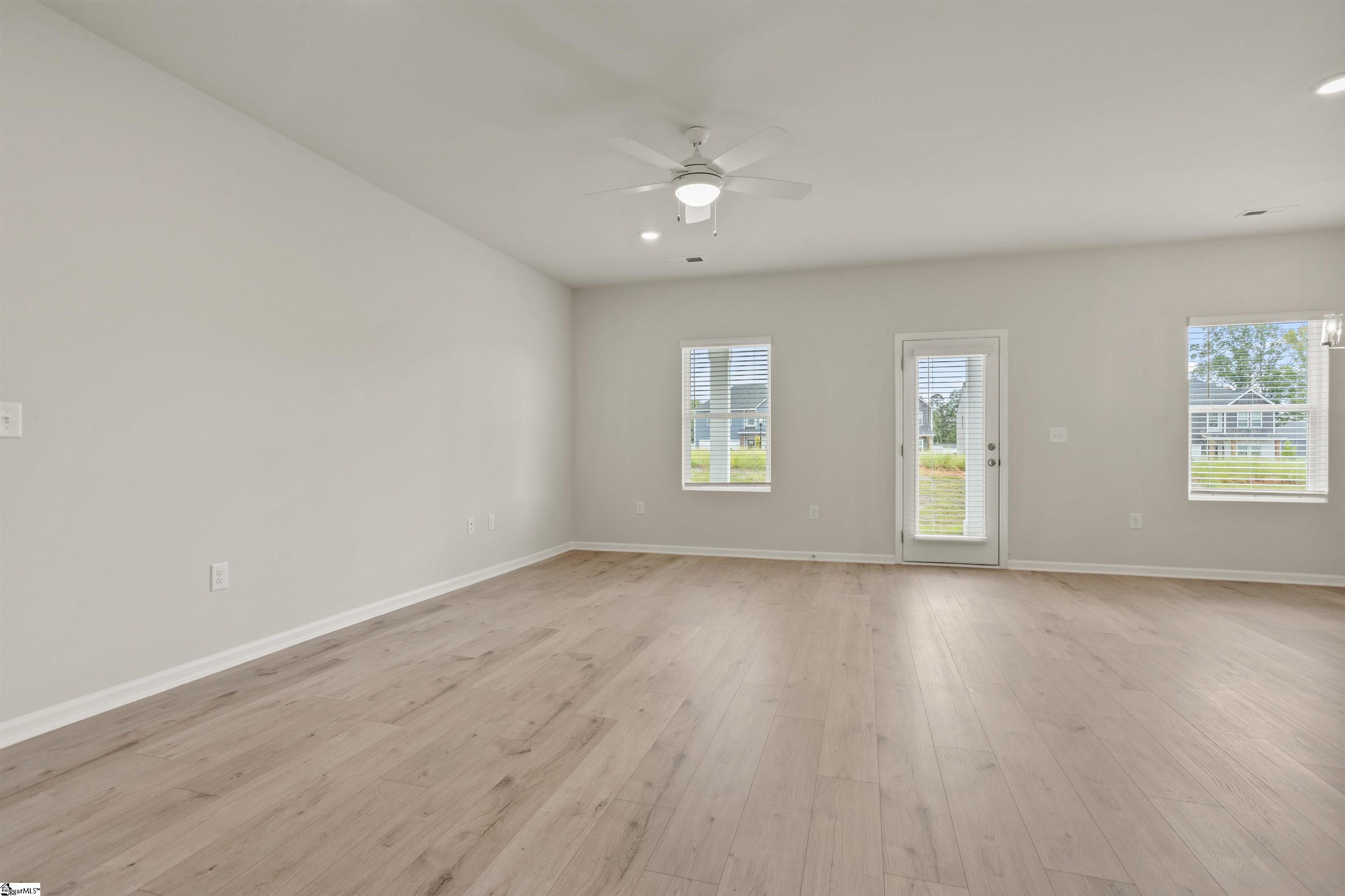 617 Silver Fir Street Property Photo 11