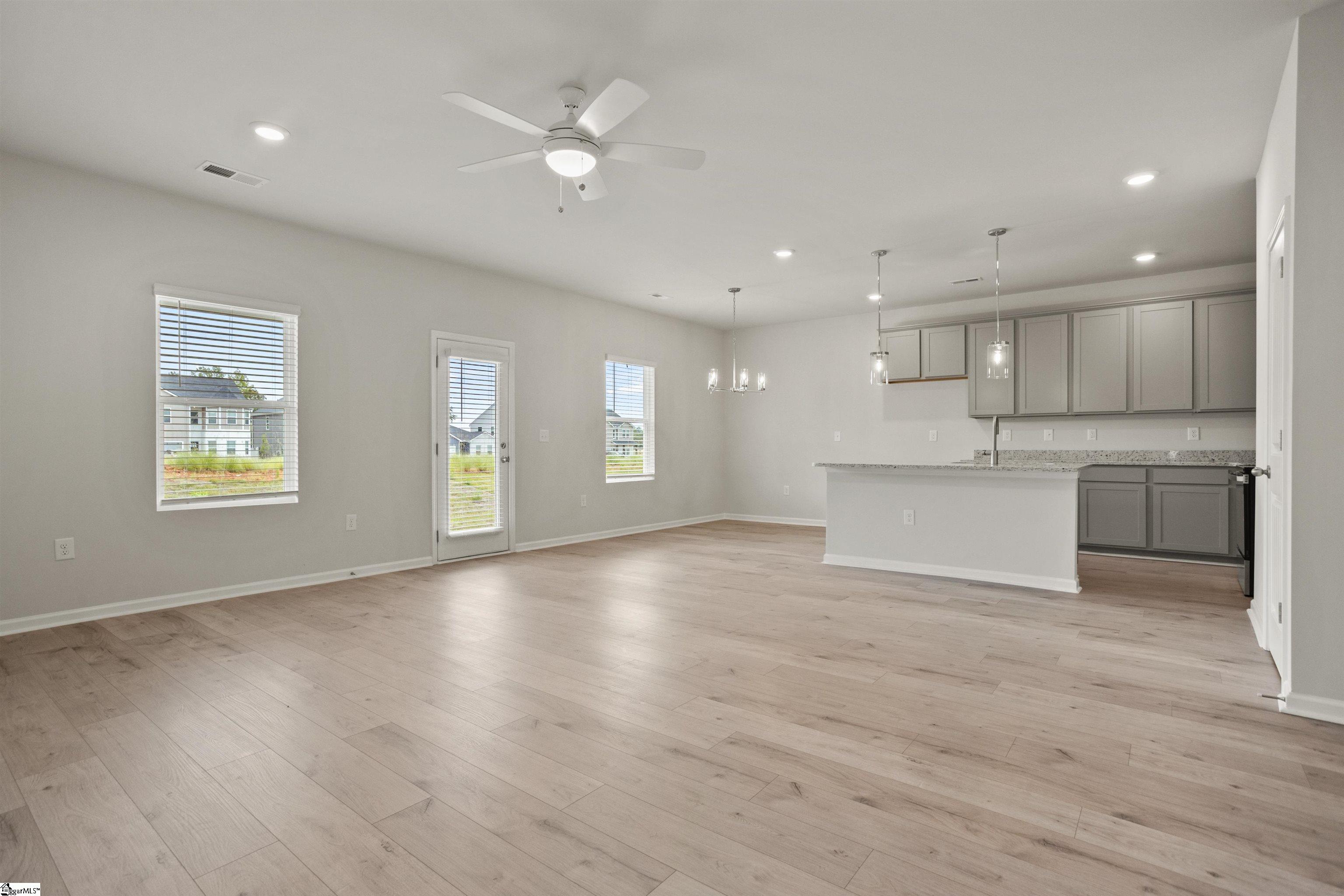 617 Silver Fir Street Property Photo 12