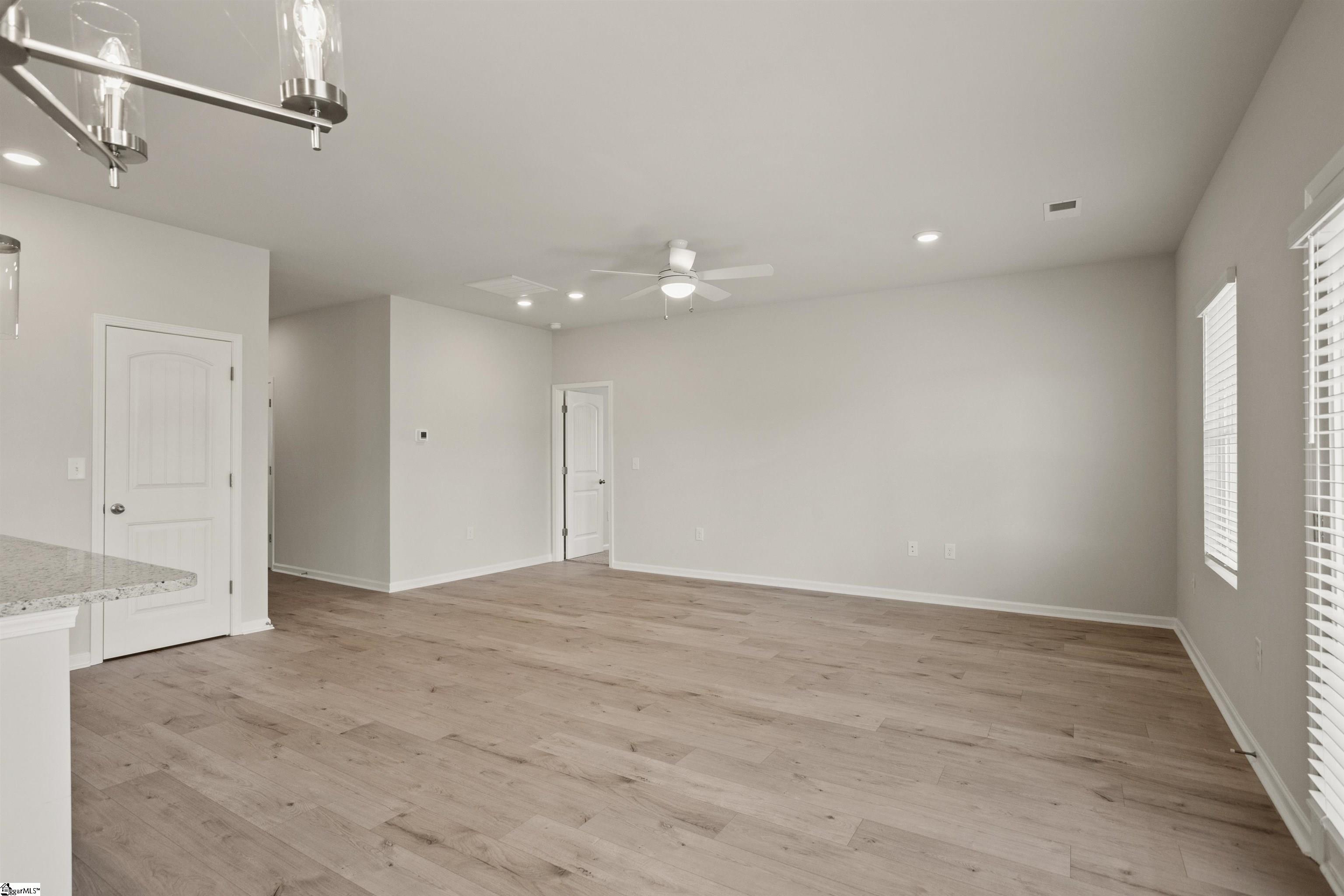 617 Silver Fir Street Property Photo 17