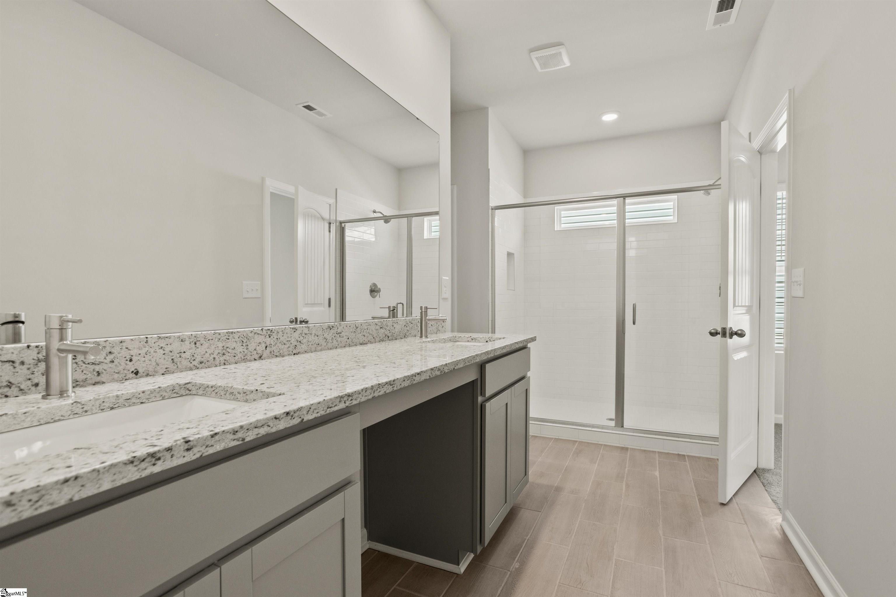 617 Silver Fir Street Property Photo 22