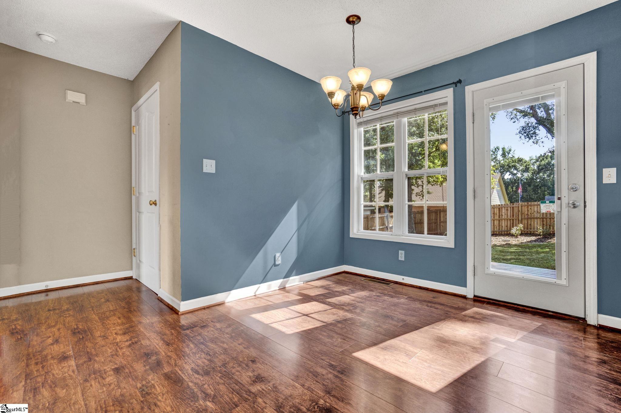 554 Plantation Creek Drive Property Photo 12