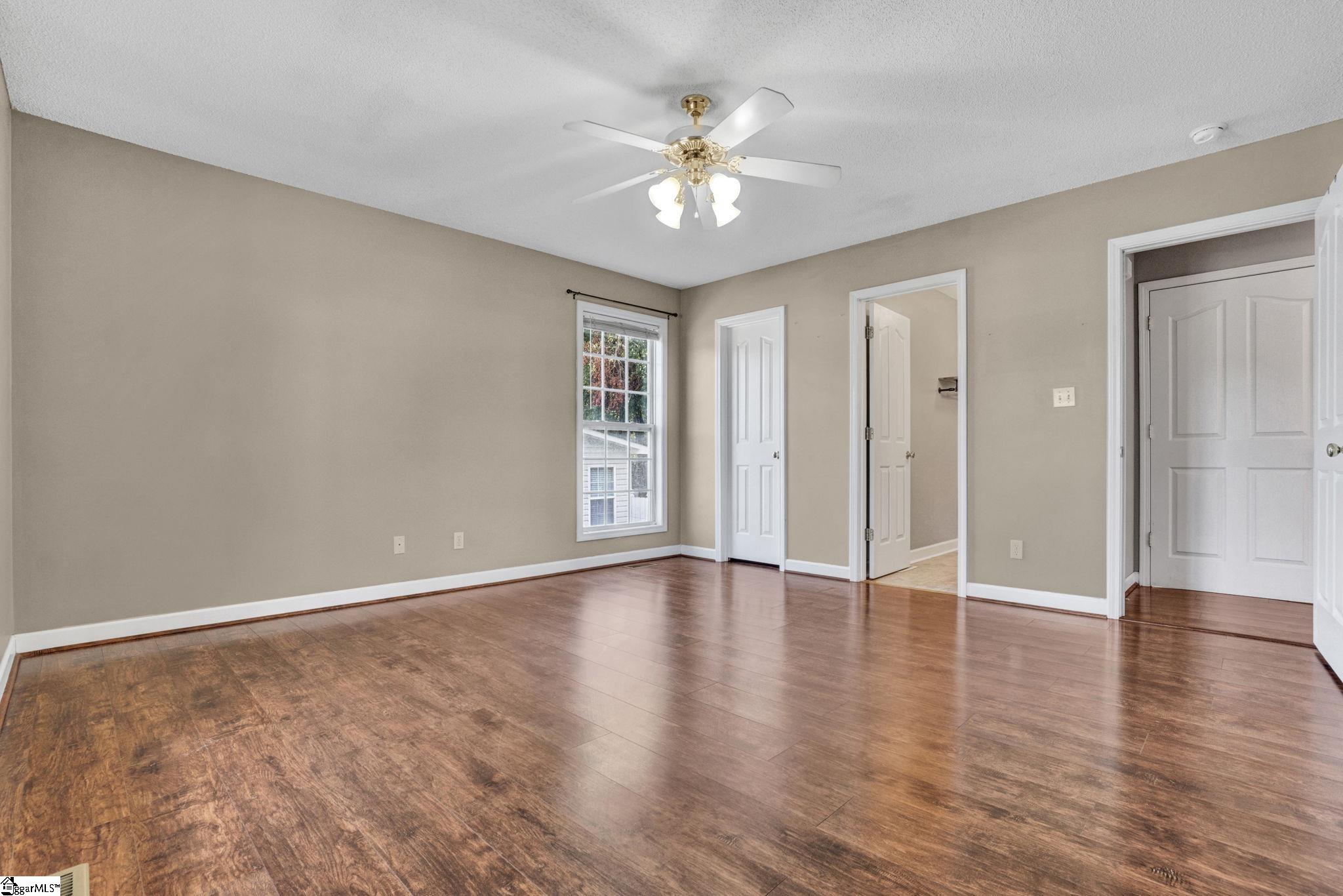 554 Plantation Creek Drive Property Photo 17