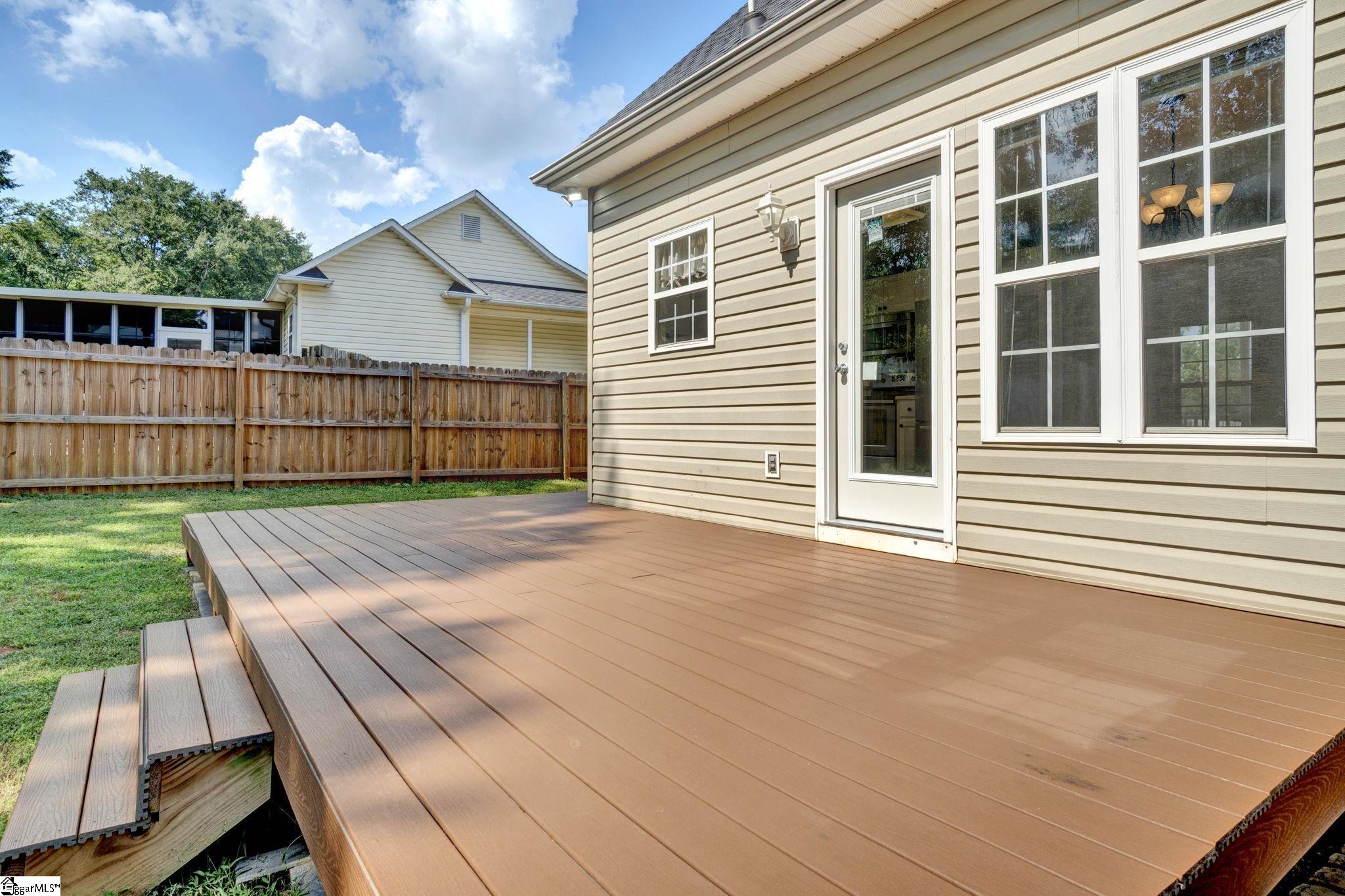 554 Plantation Creek Drive Property Photo 33