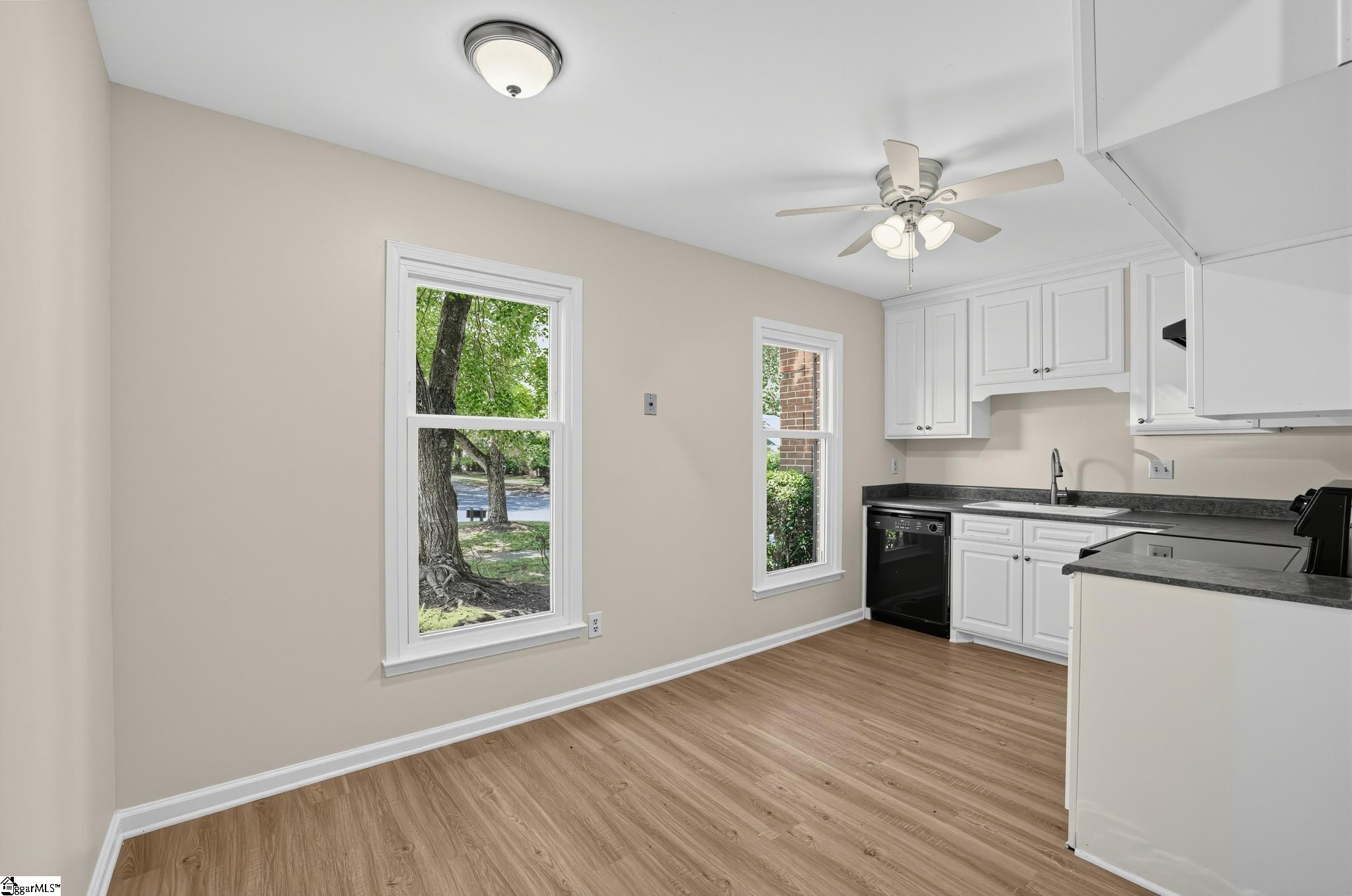 176 Buckstone Lane Property Photo 11