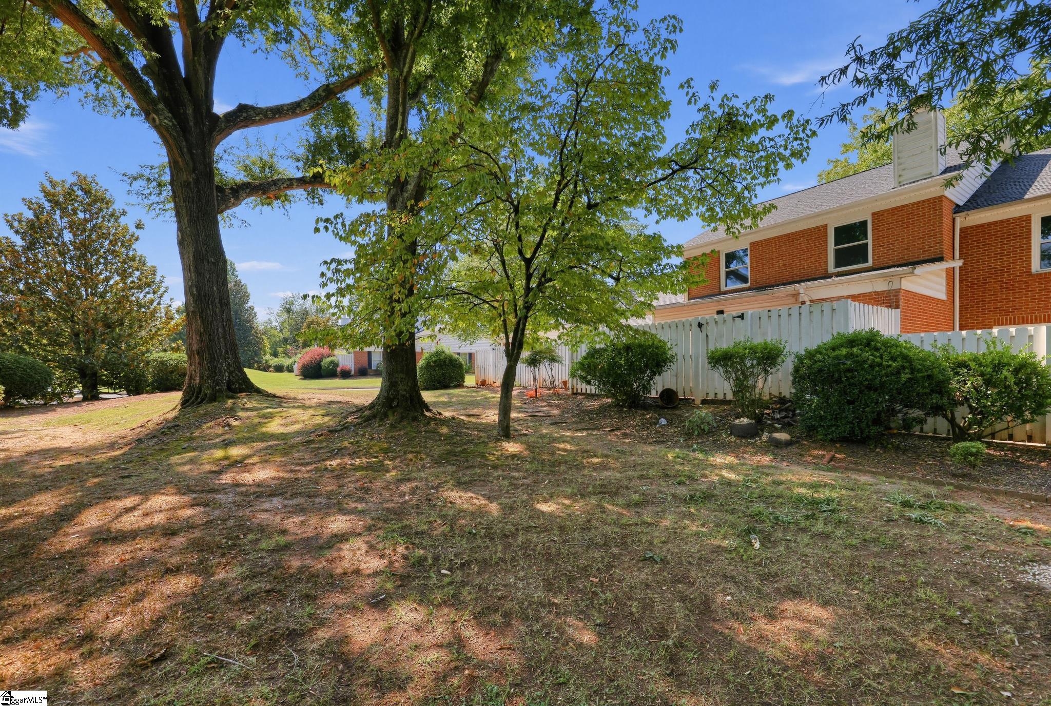 176 Buckstone Lane Property Photo 22