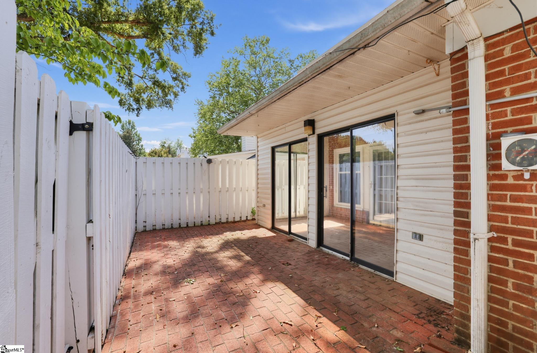 176 Buckstone Lane Property Photo 23