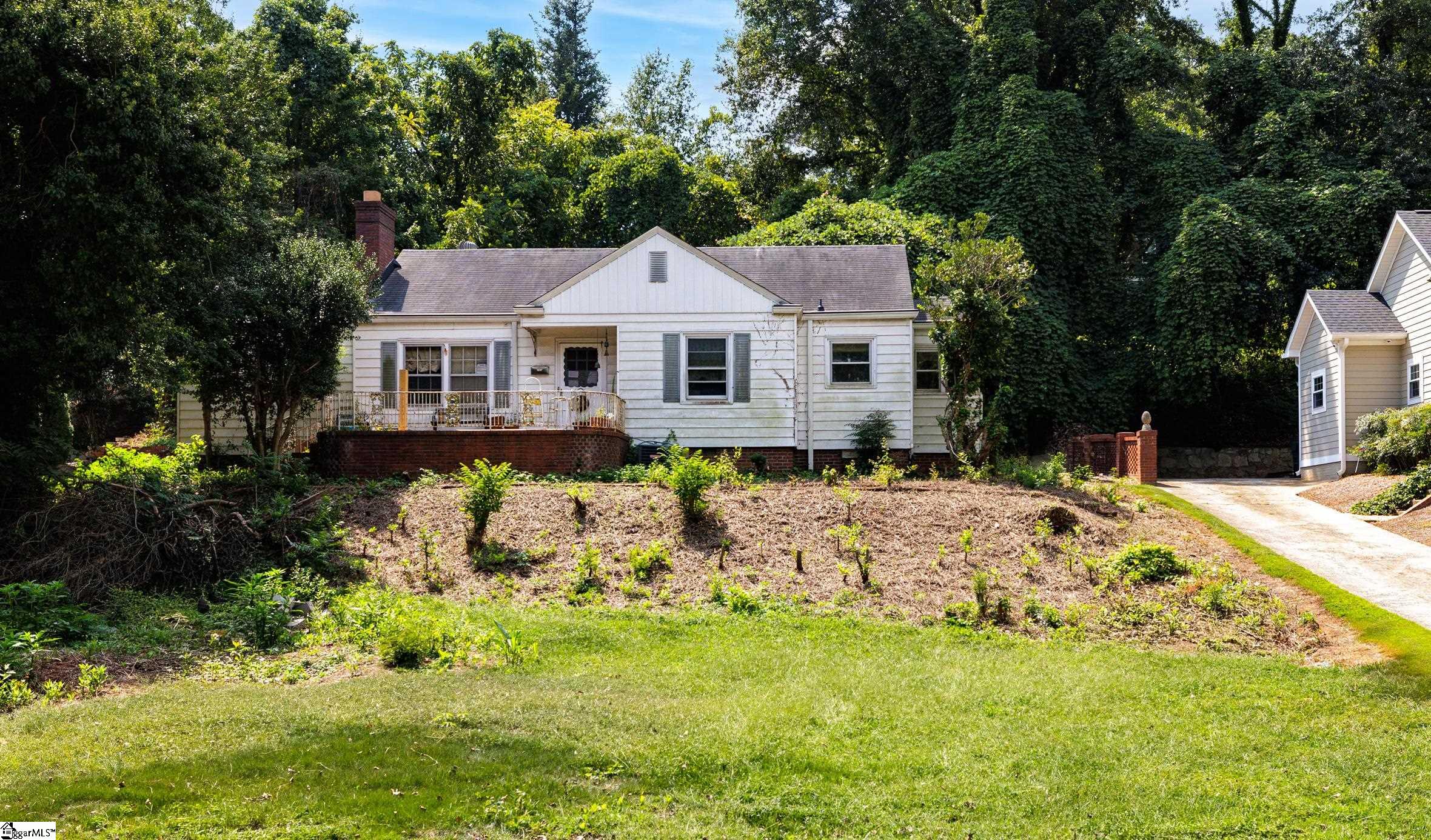 19 Hindman Drive Property Photo 4