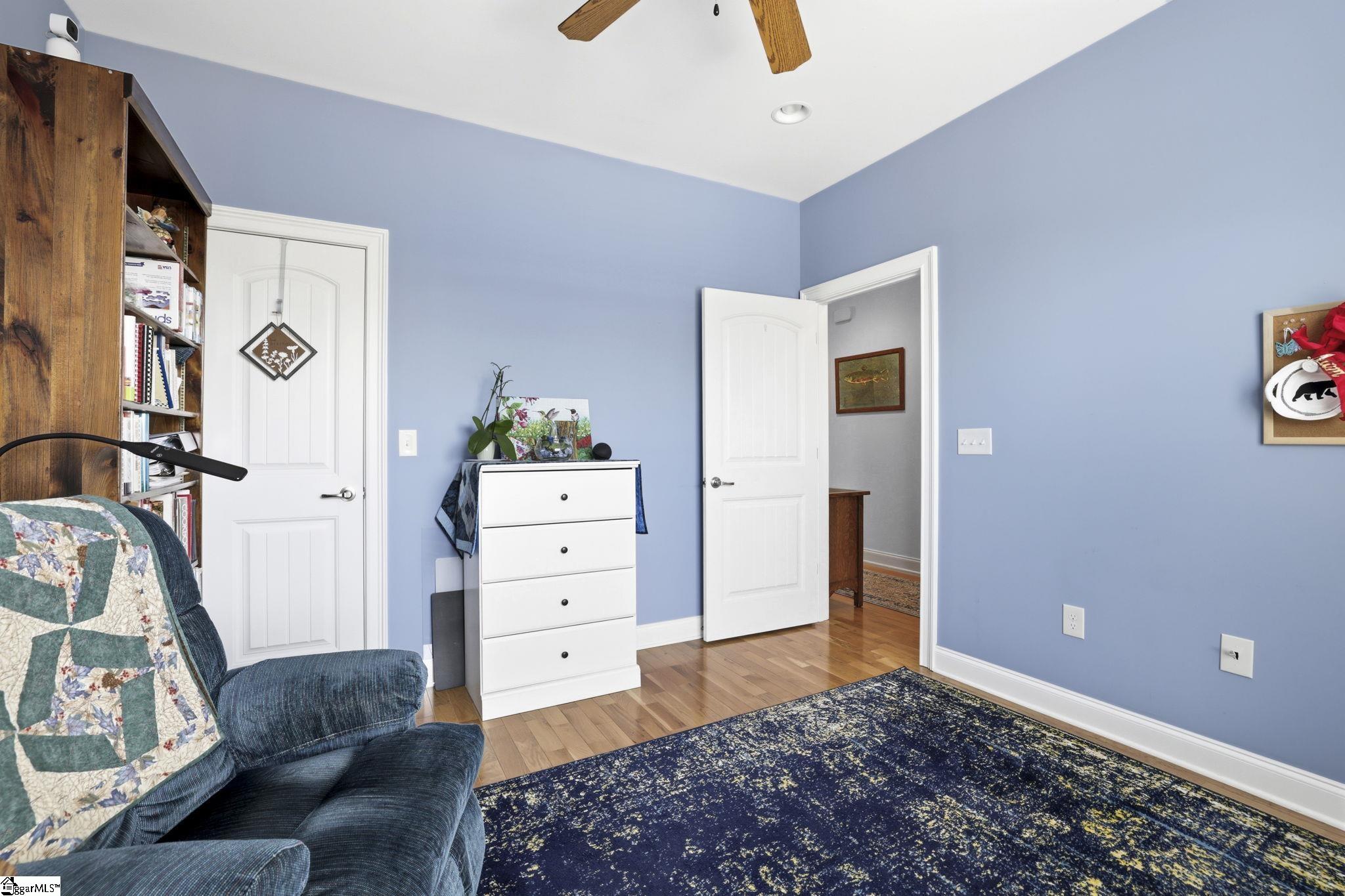 710 Man Of War Court Property Photo 16