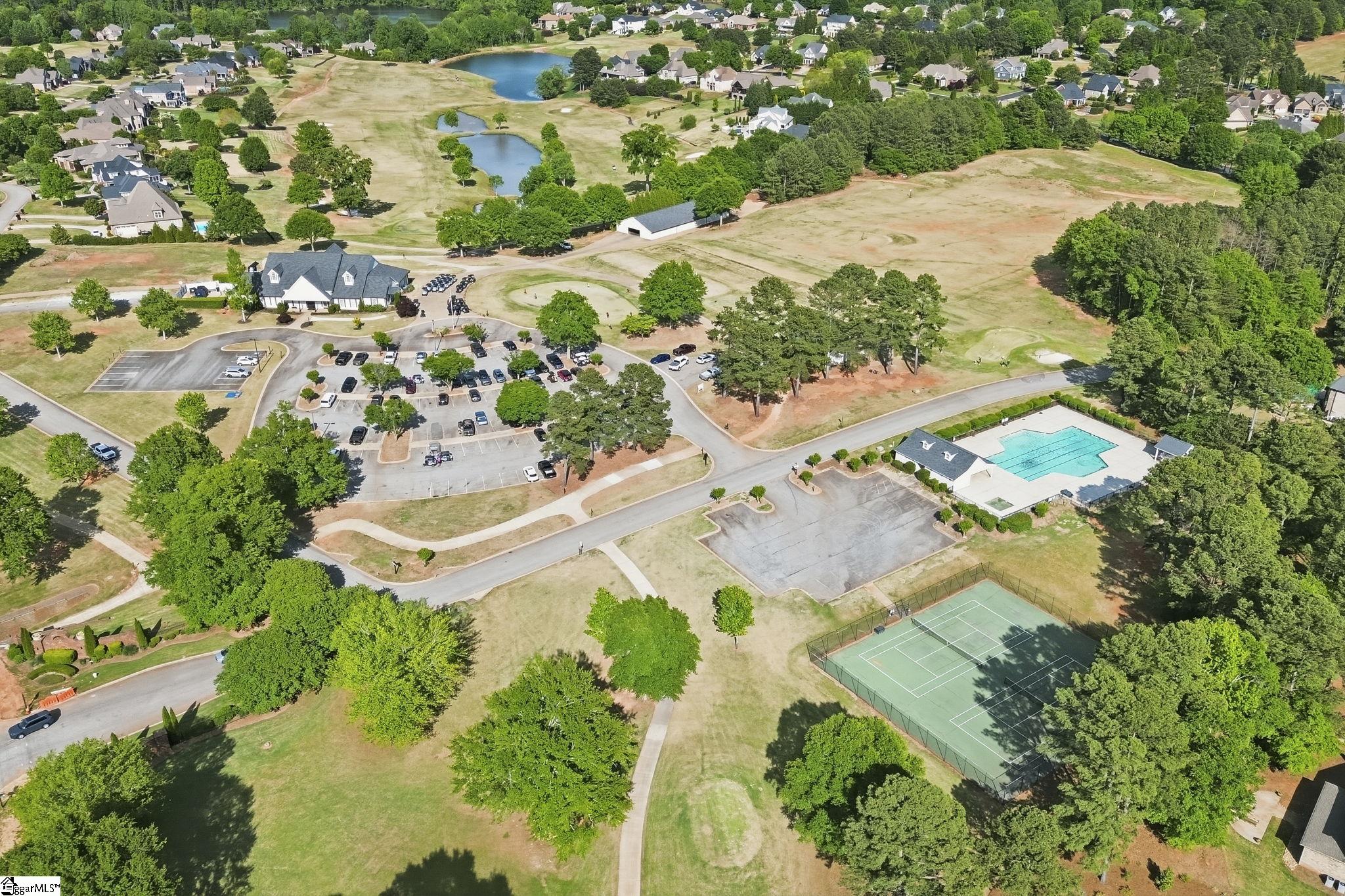 710 Man Of War Court Property Photo 45