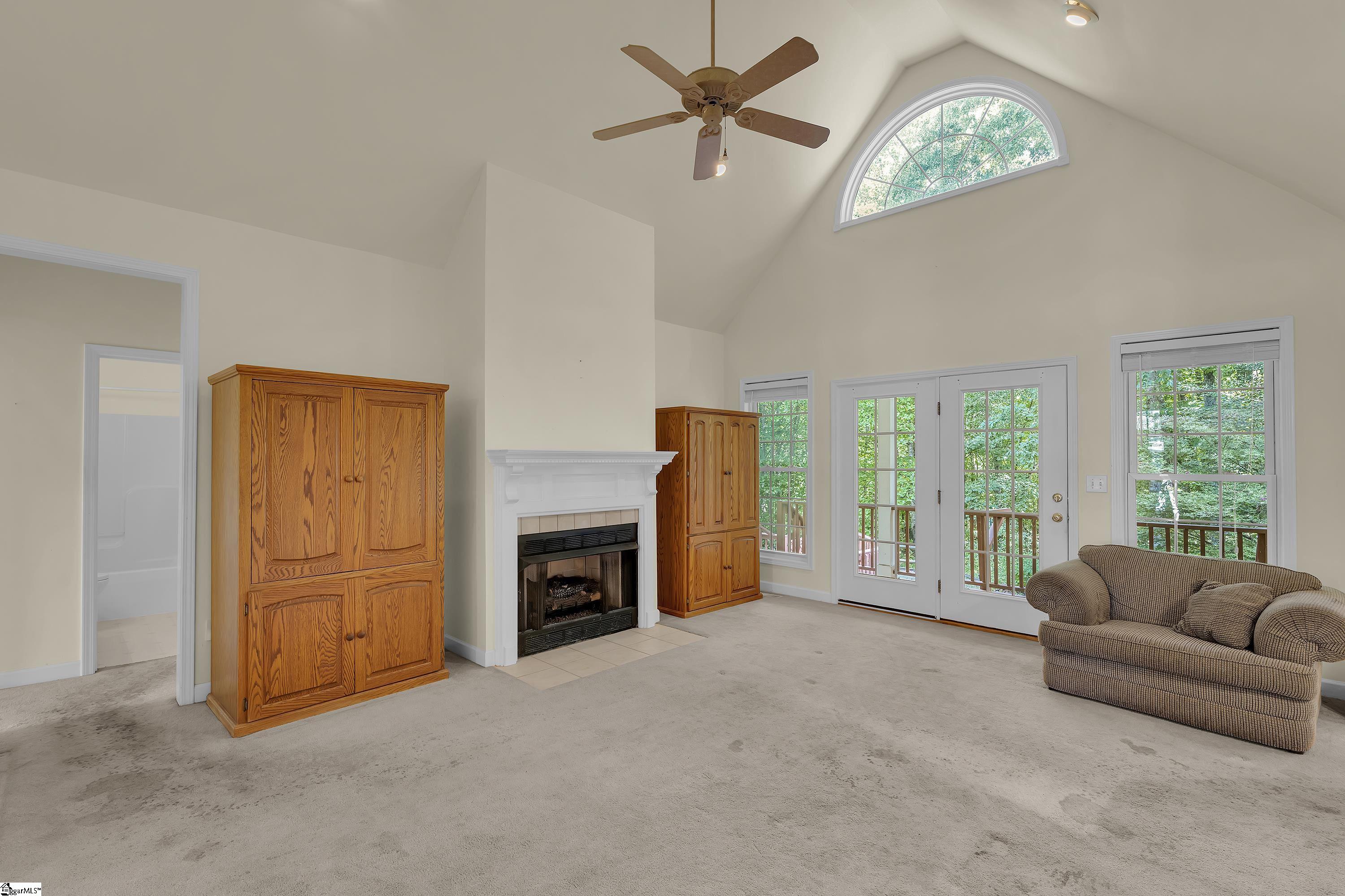 416 Beckenham Lane Property Photo 8