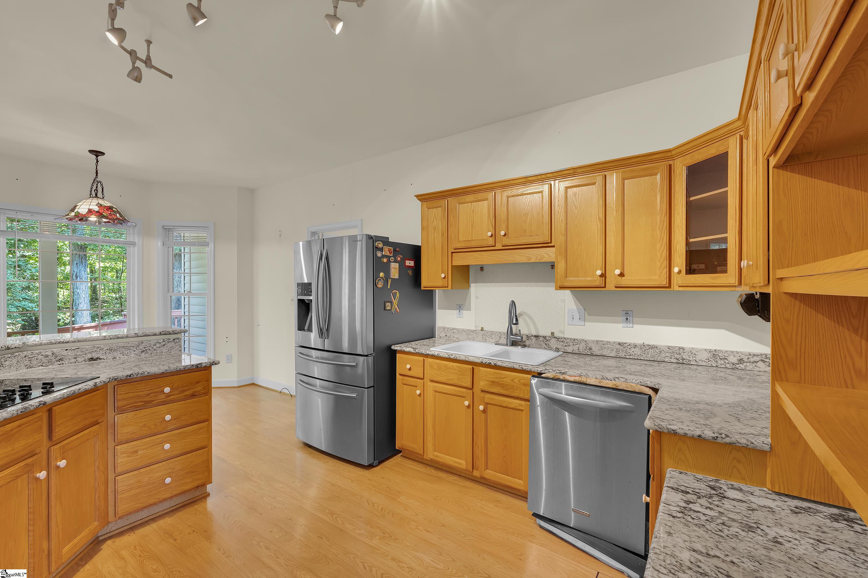 416 Beckenham Lane Property Photo 13