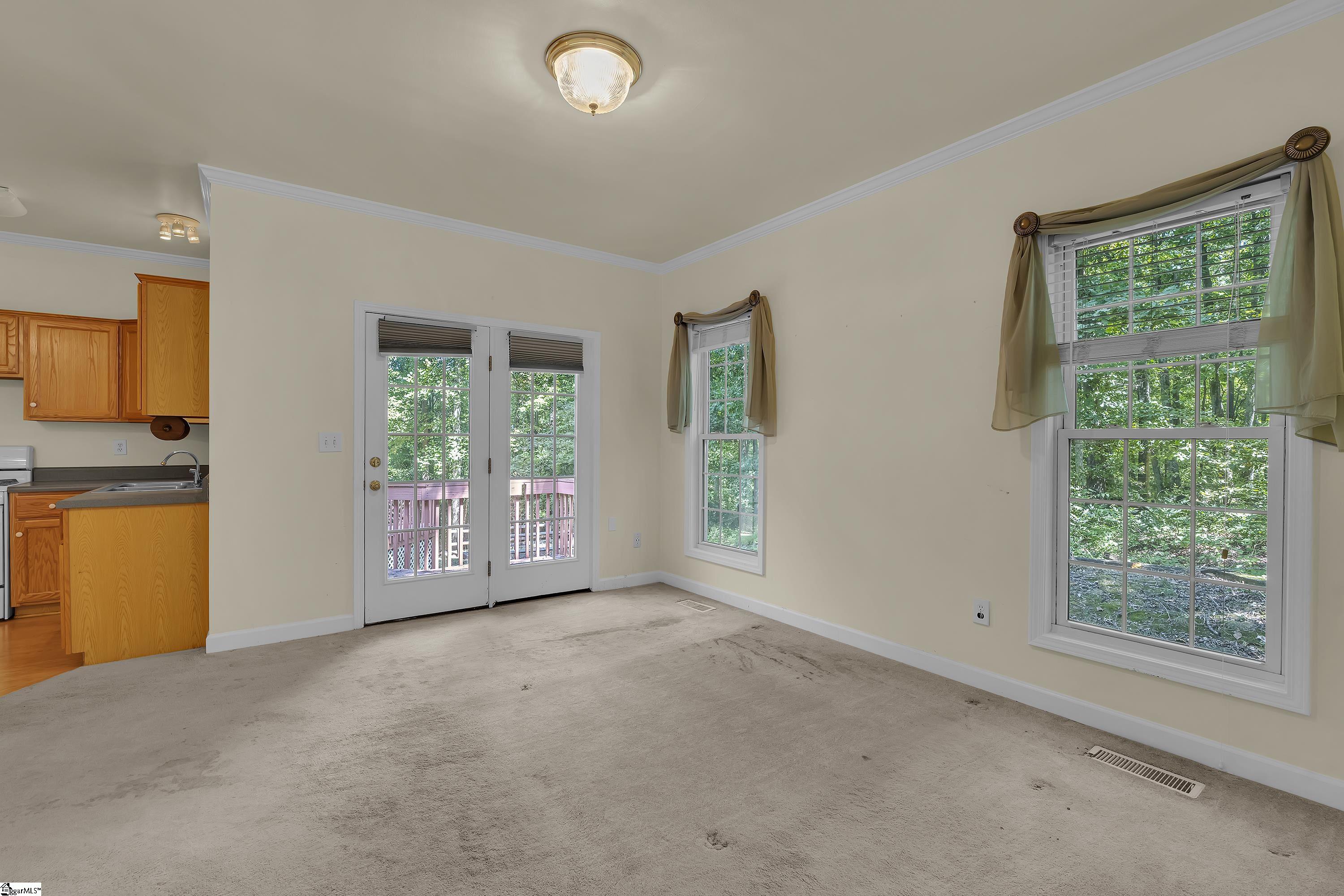 416 Beckenham Lane Property Photo 17
