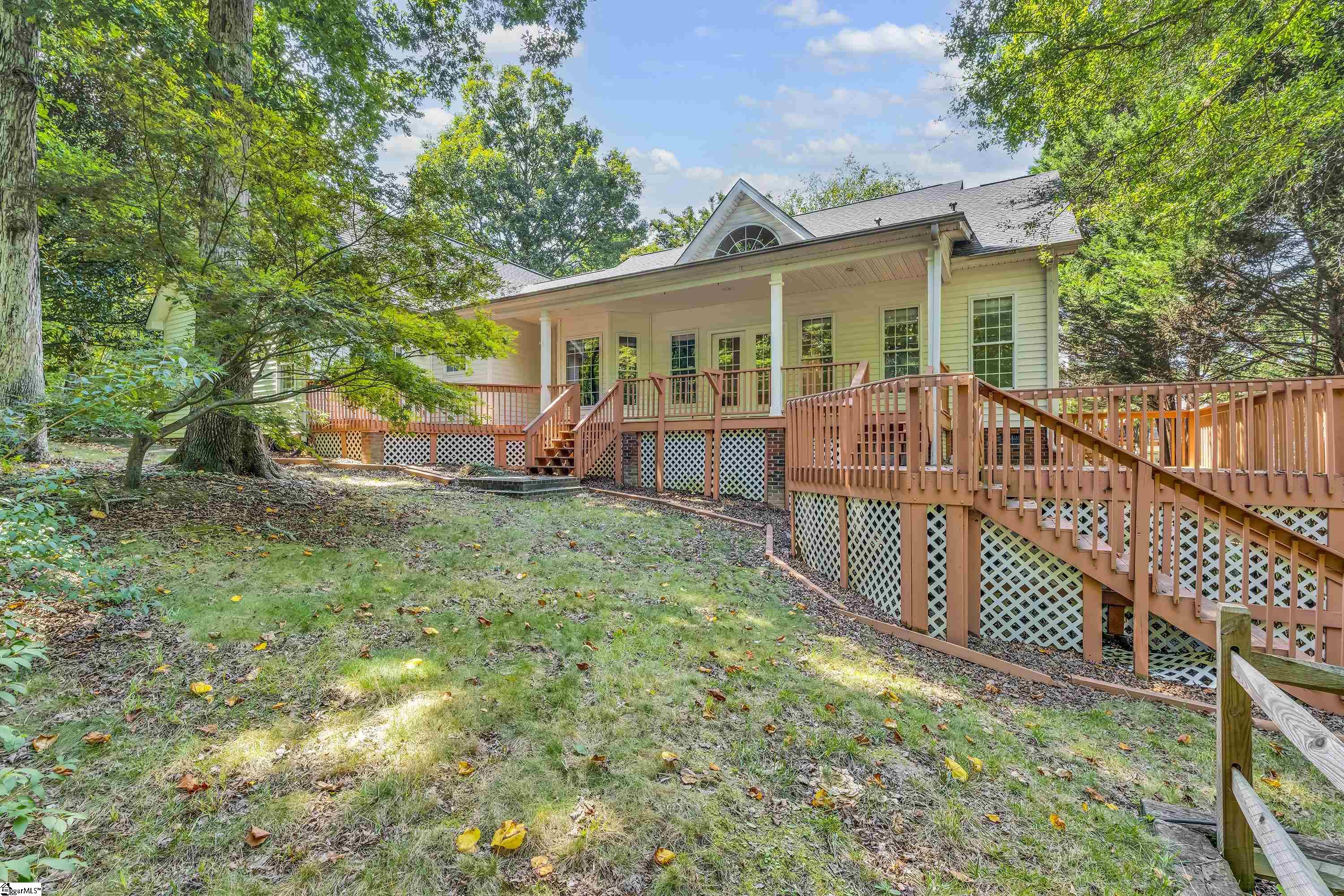 416 Beckenham Lane Property Photo 27