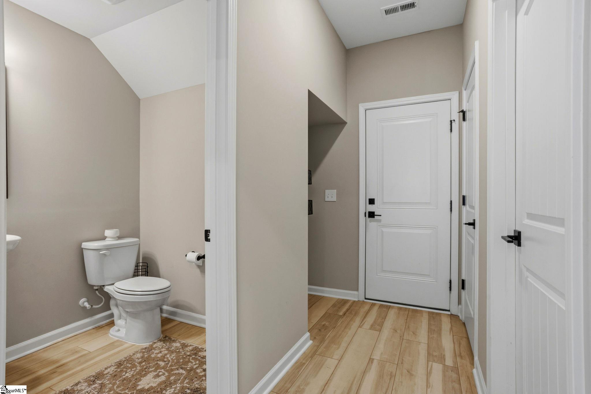 121 Hyssop Court Property Photo 17