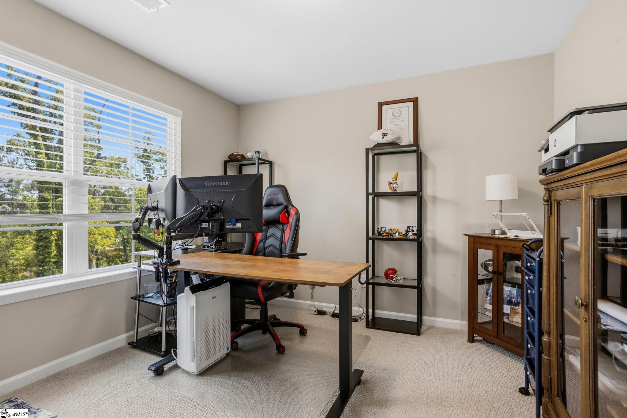 121 Hyssop Court Property Photo 30