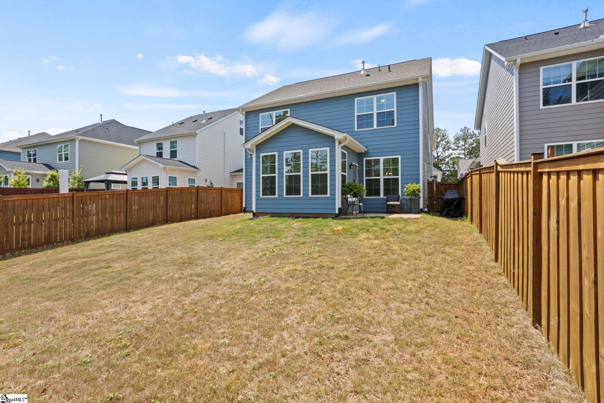 121 Hyssop Court Property Photo 32