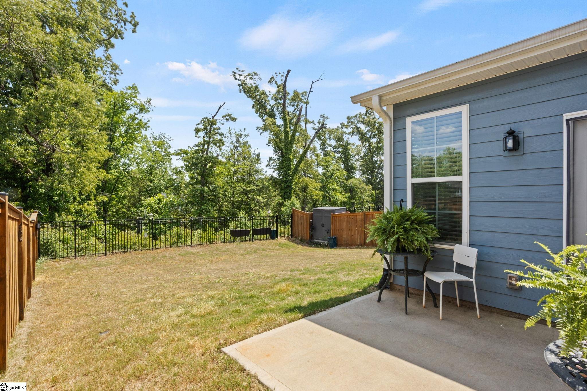 121 Hyssop Court Property Photo 34