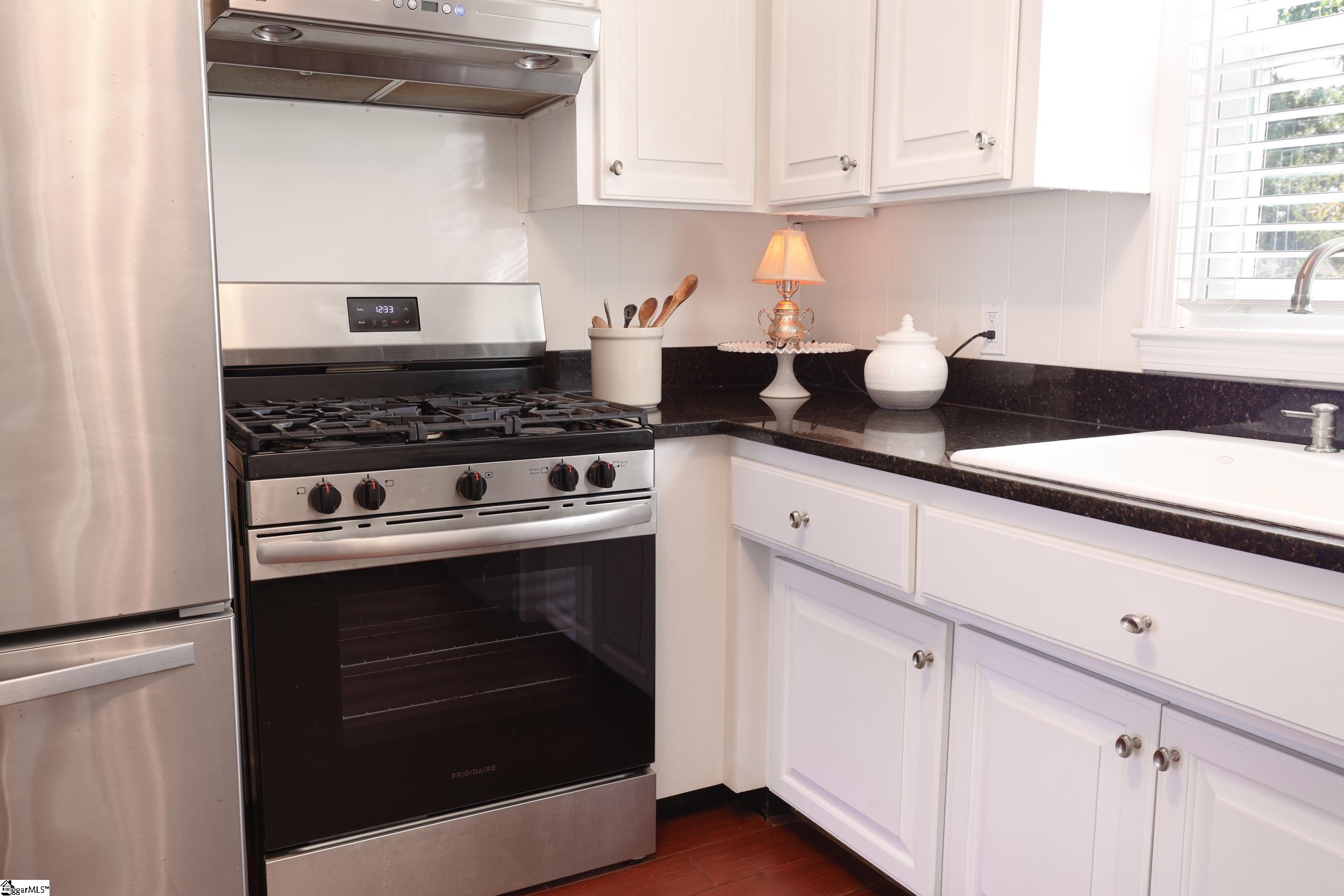 104 Forest Park Drive Property Photo 16