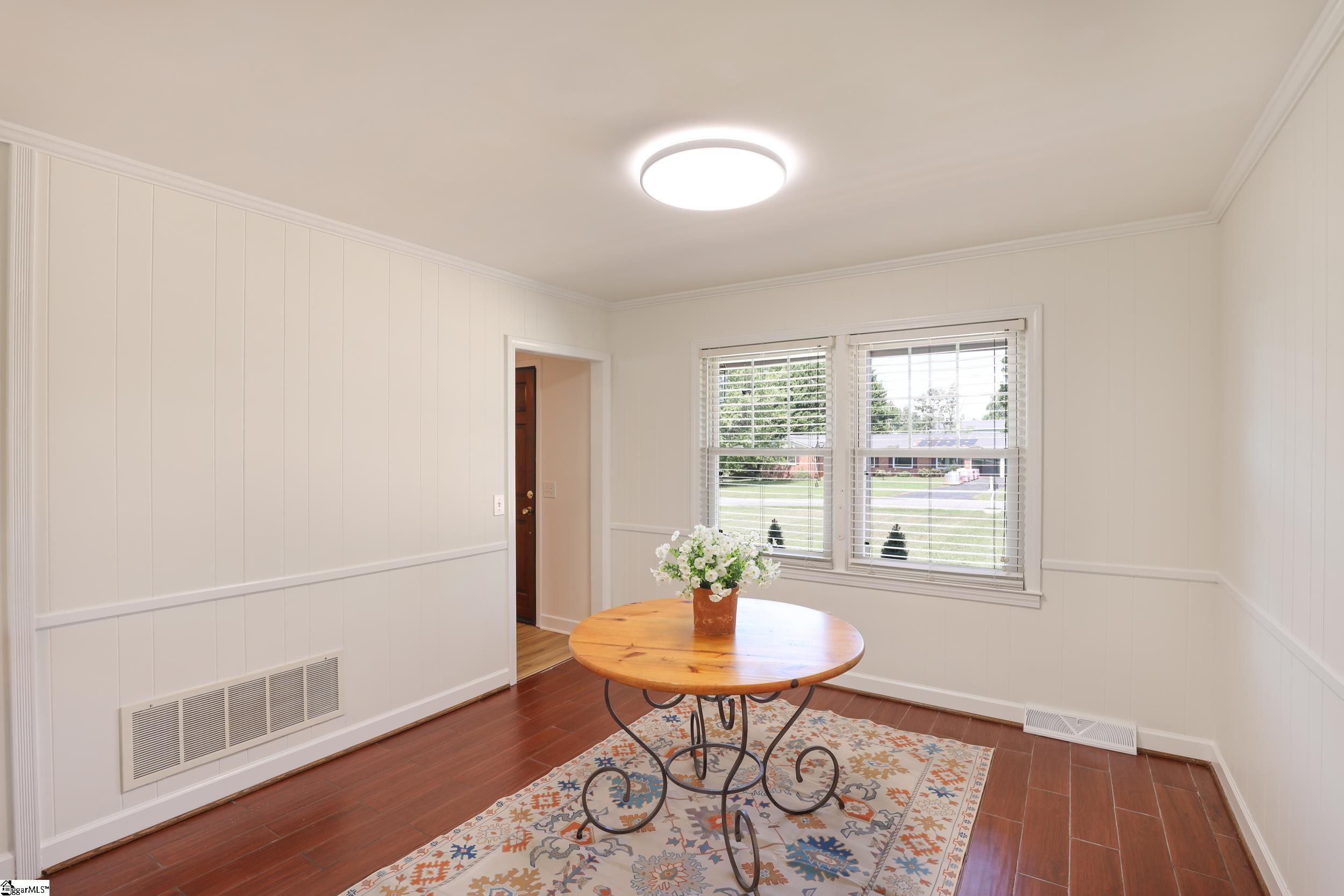 104 Forest Park Drive Property Photo 17