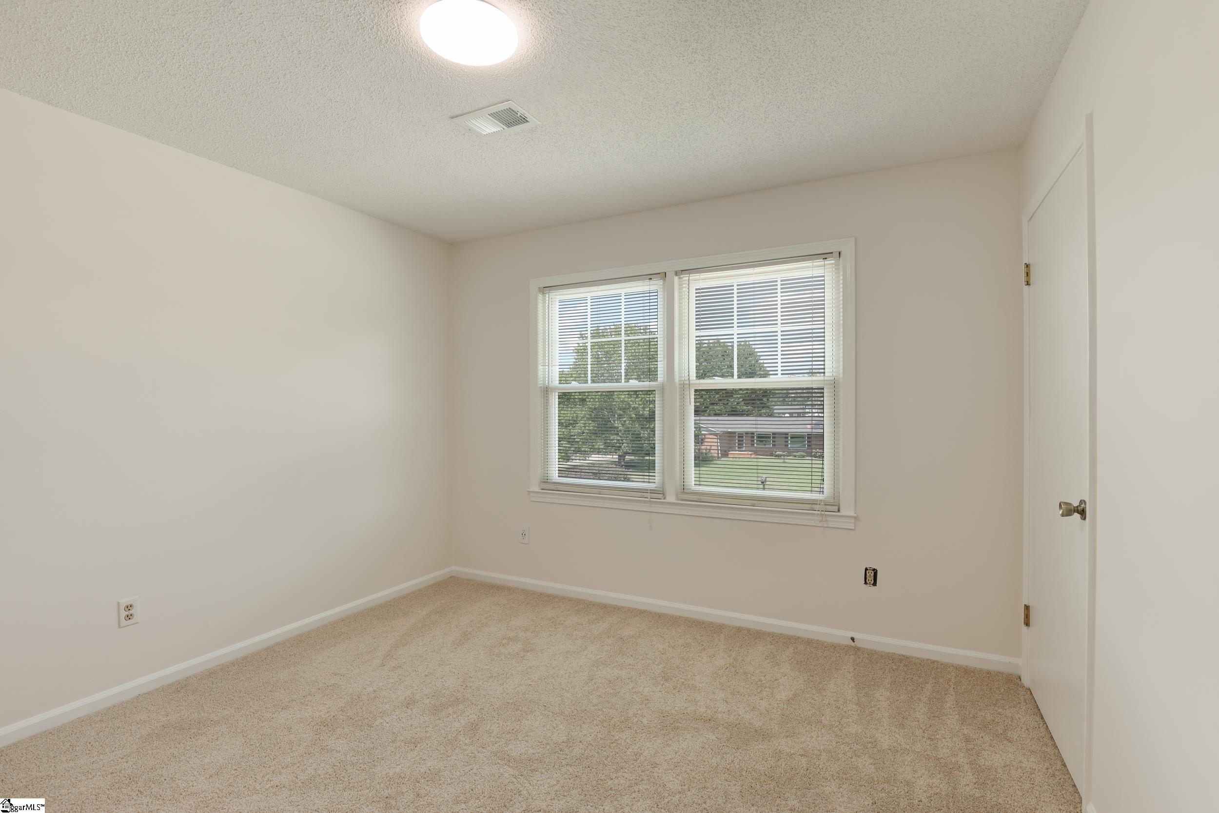 104 Forest Park Drive Property Photo 29