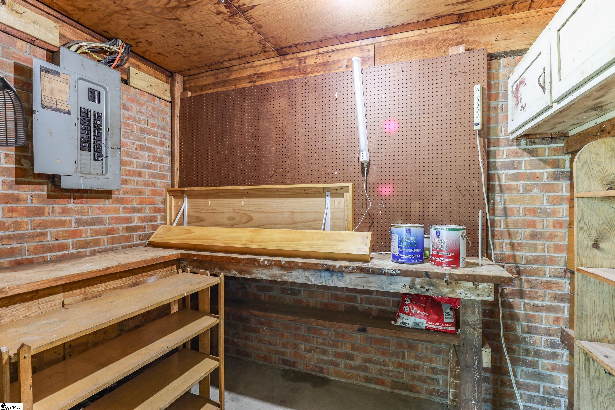 104 Forest Park Drive Property Photo 39