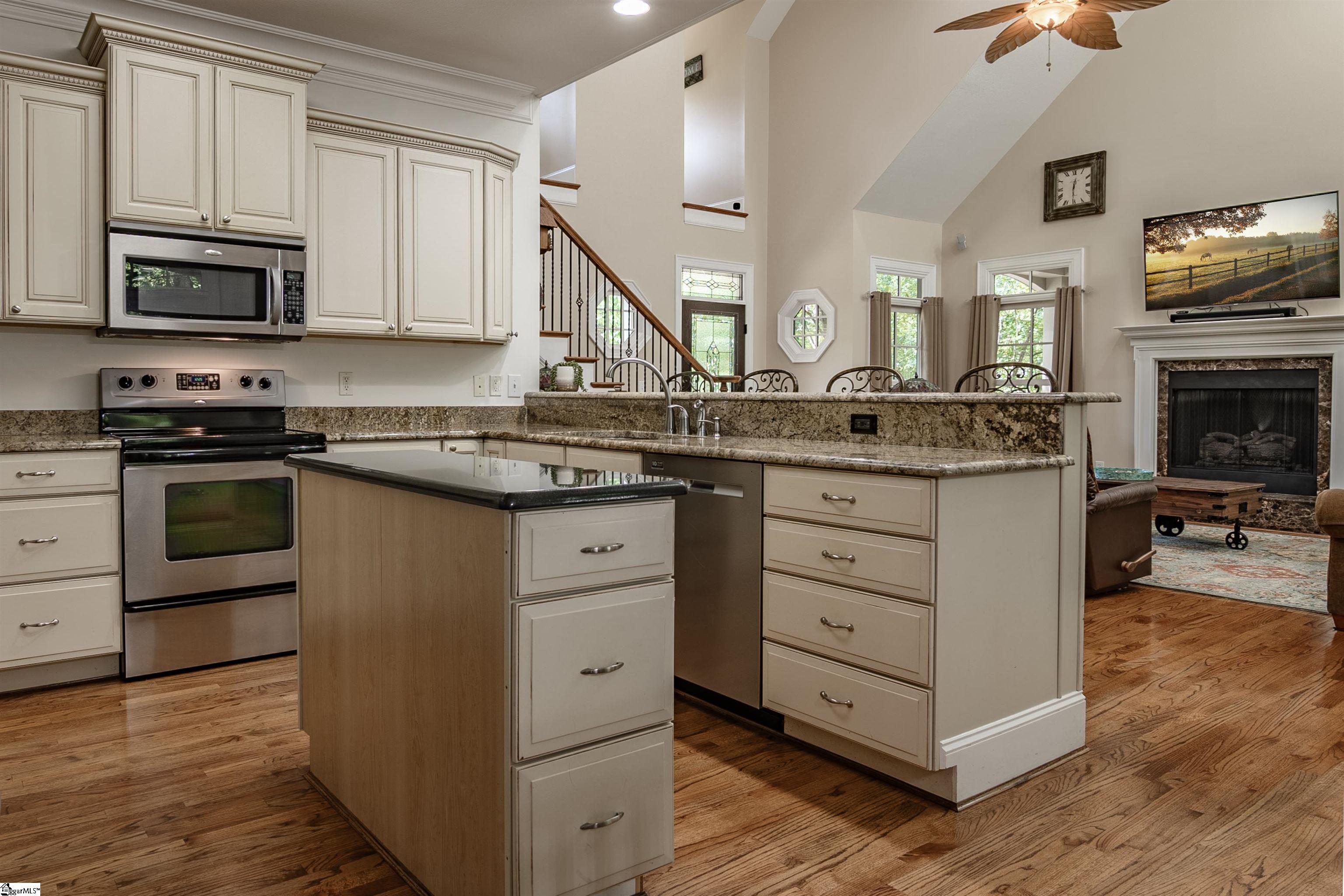 255 Oak Road Property Photo 20