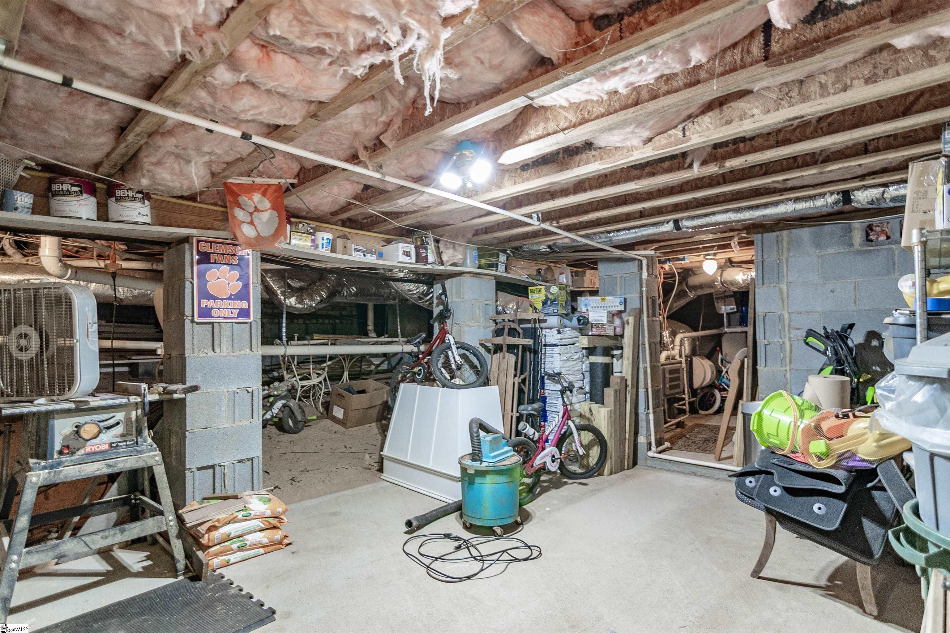 255 Oak Road Property Photo 37