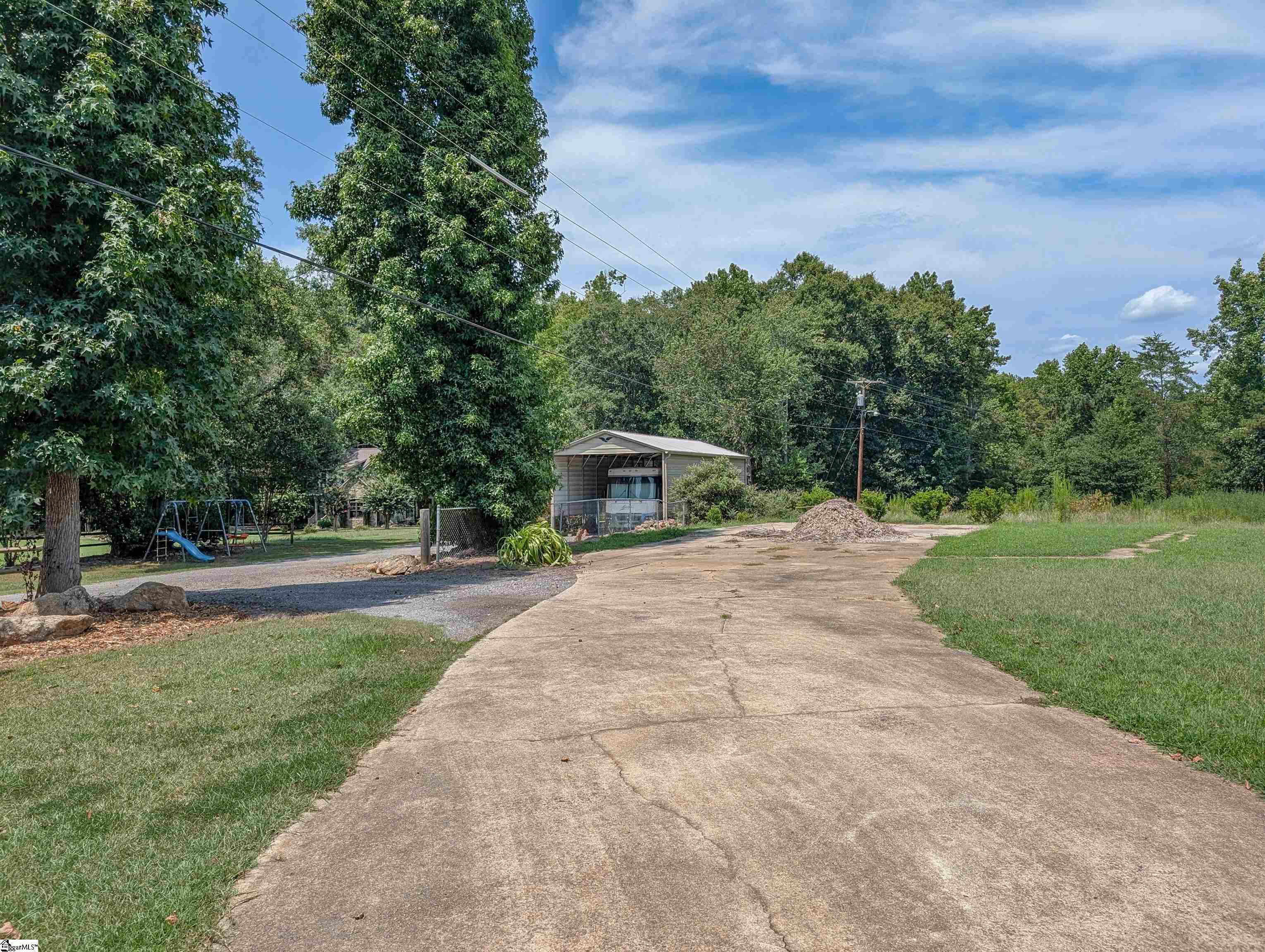 255 Oak Road Property Photo 44
