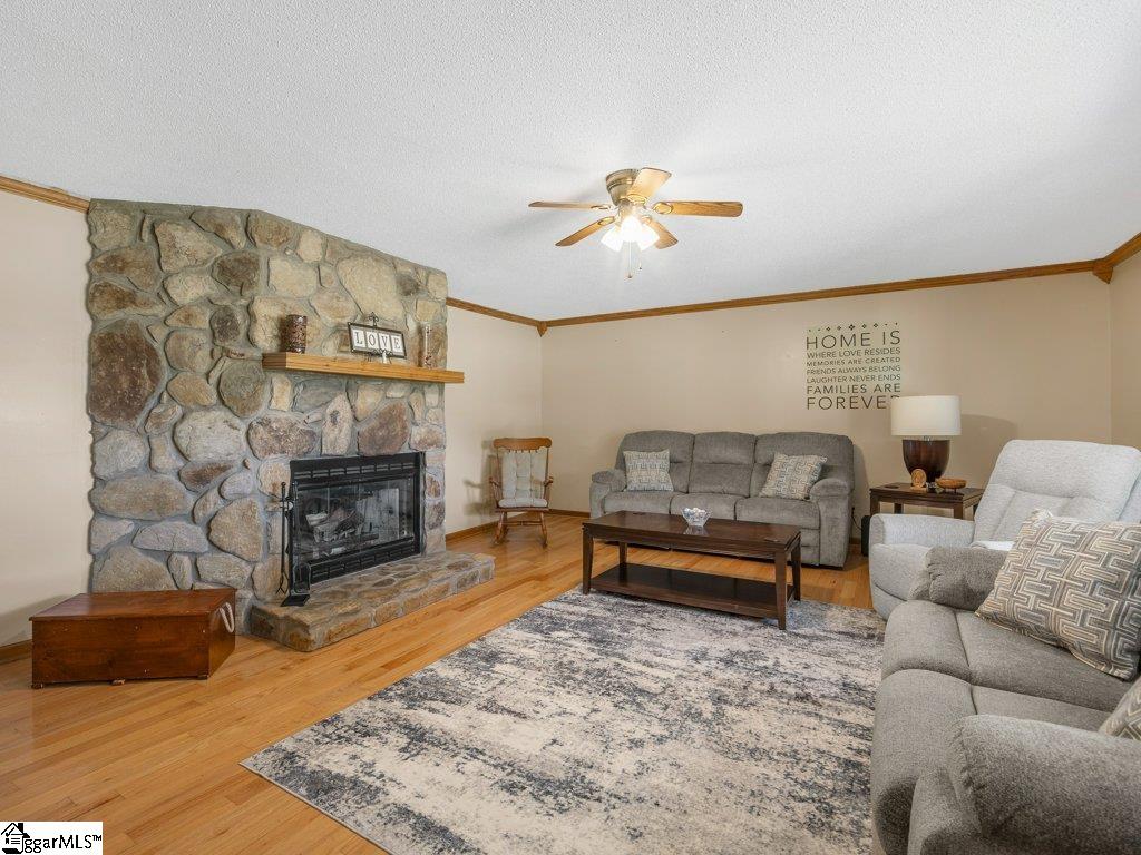 632 Circle Drive Property Photo 10