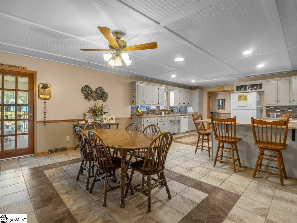 632 Circle Drive Property Photo 11
