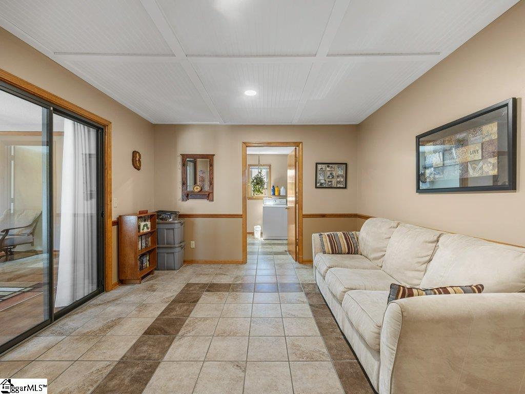 632 Circle Drive Property Photo 18
