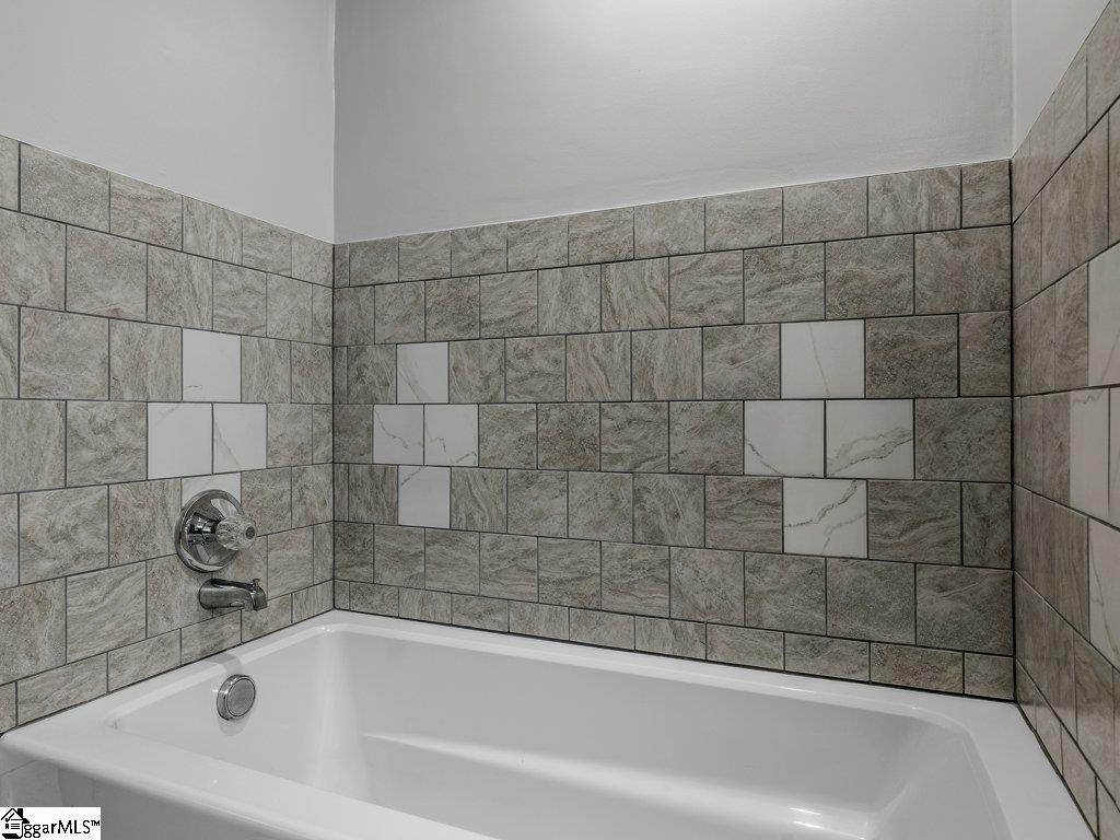 632 Circle Drive Property Photo 31